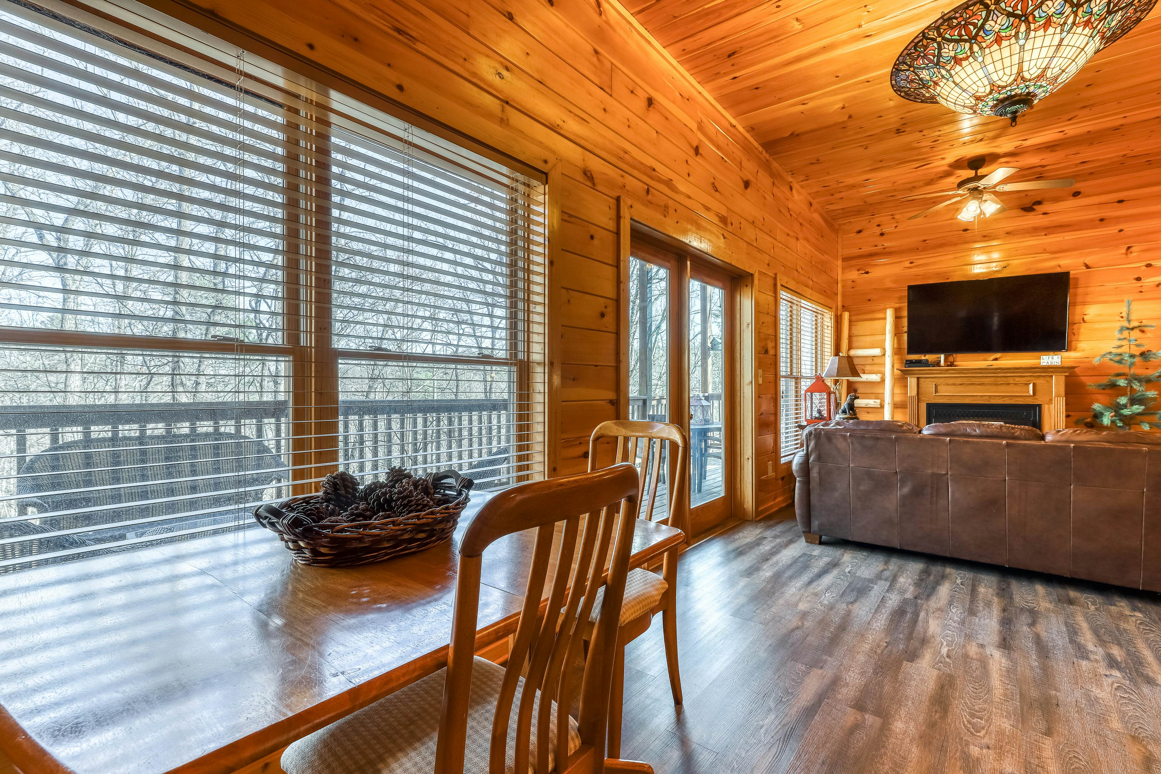 Rustic home w/ private hot tub, free WiFi, full kitchen, & shared pool access