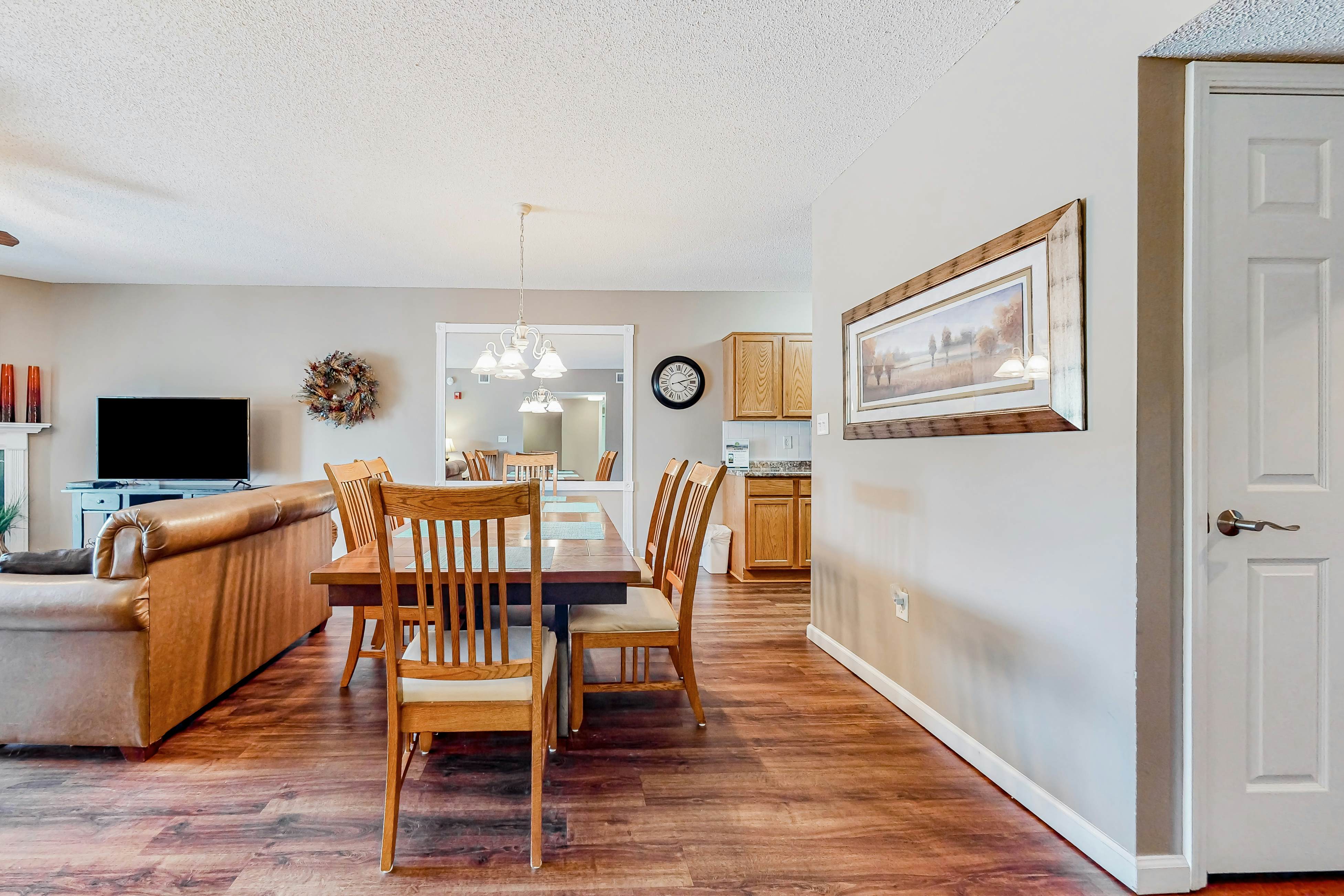 Mtn View Condo, Sleeps 8・Pool W Lazy River・Hot Tub