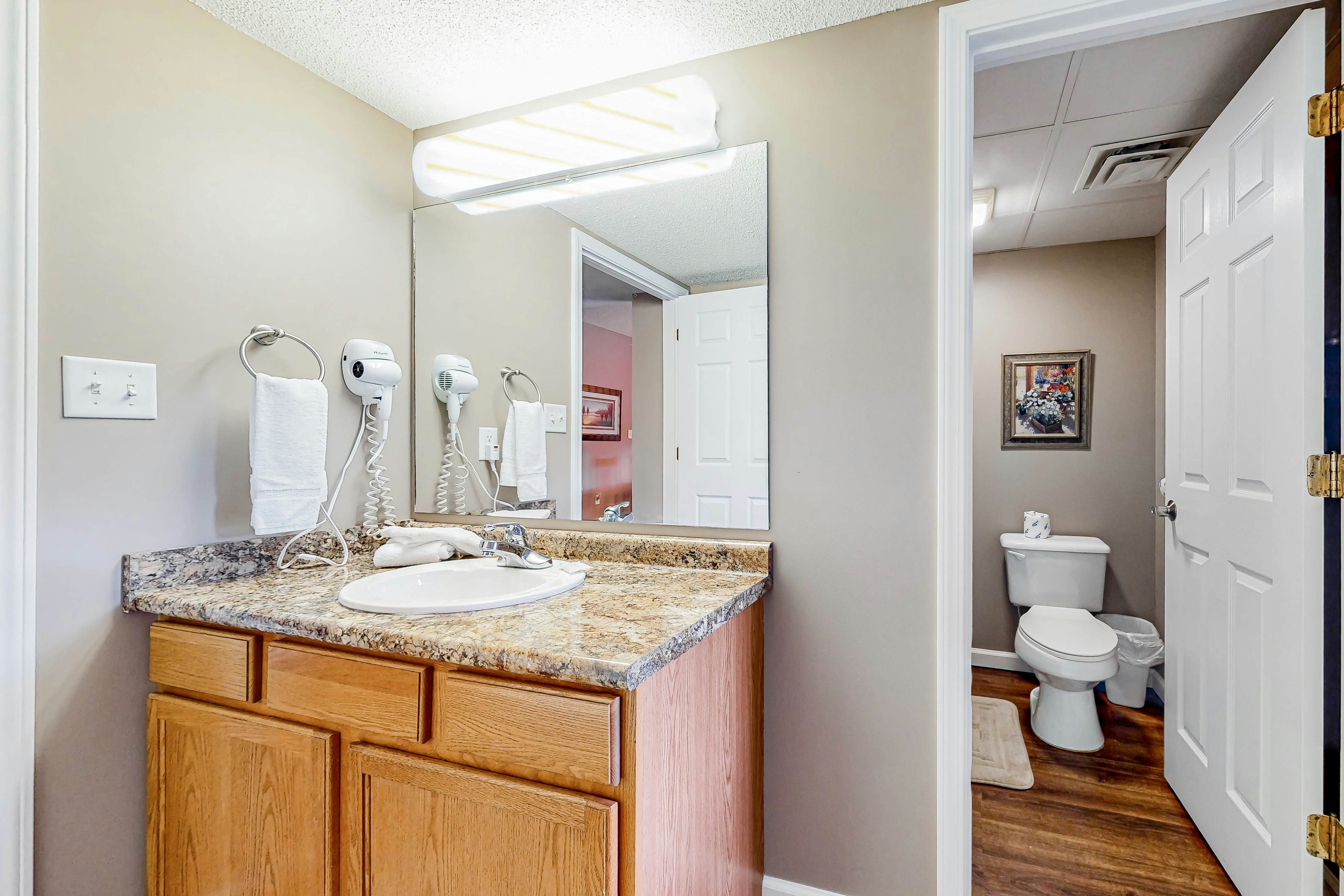 Mtn View Condo, Sleeps 8・Pool W Lazy River・Hot Tub