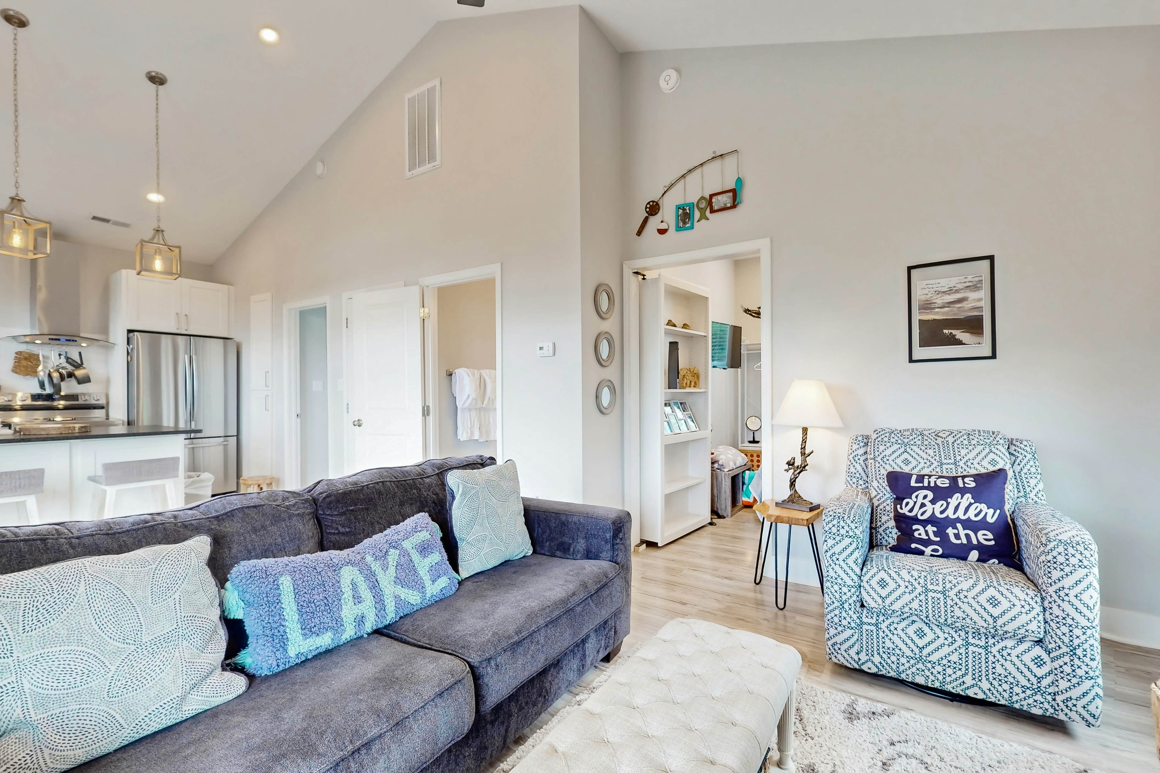 Scenic Douglas Lake Home・Deck・Hammocks・Hot Tub