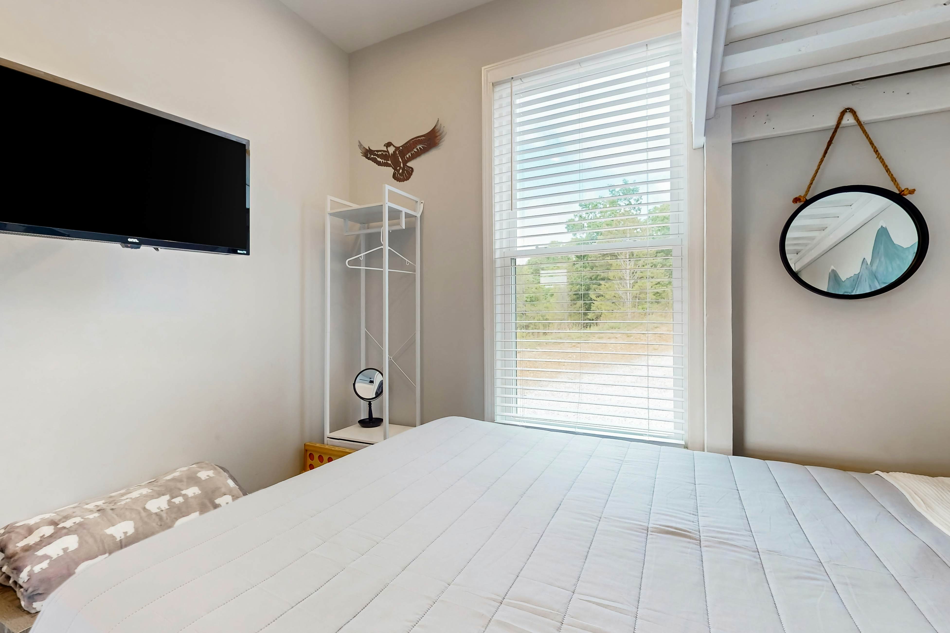 Scenic Douglas Lake Home・Deck・Hammocks・Hot Tub