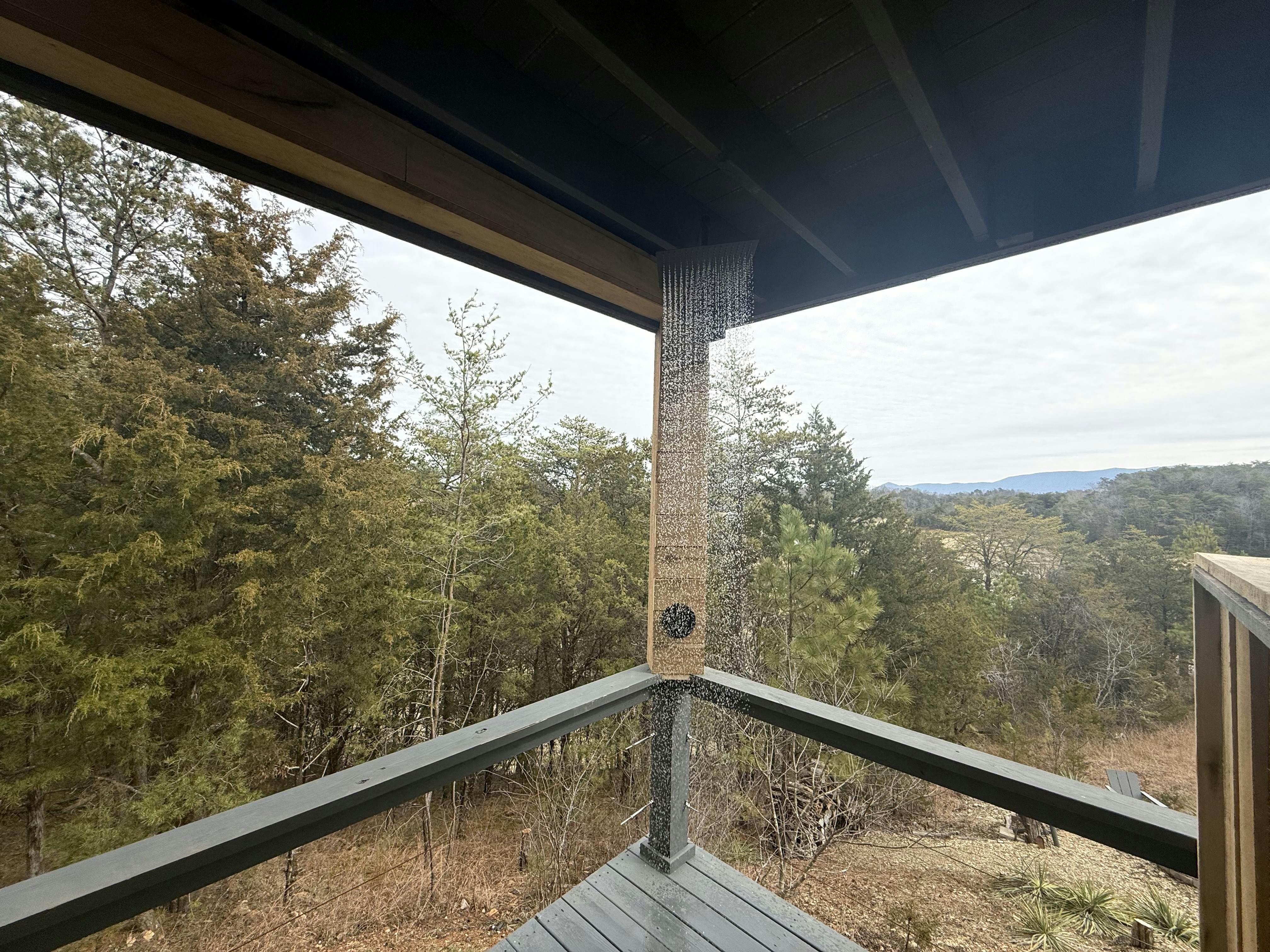 Scenic Douglas Lake Home・Deck・Hammocks・Hot Tub