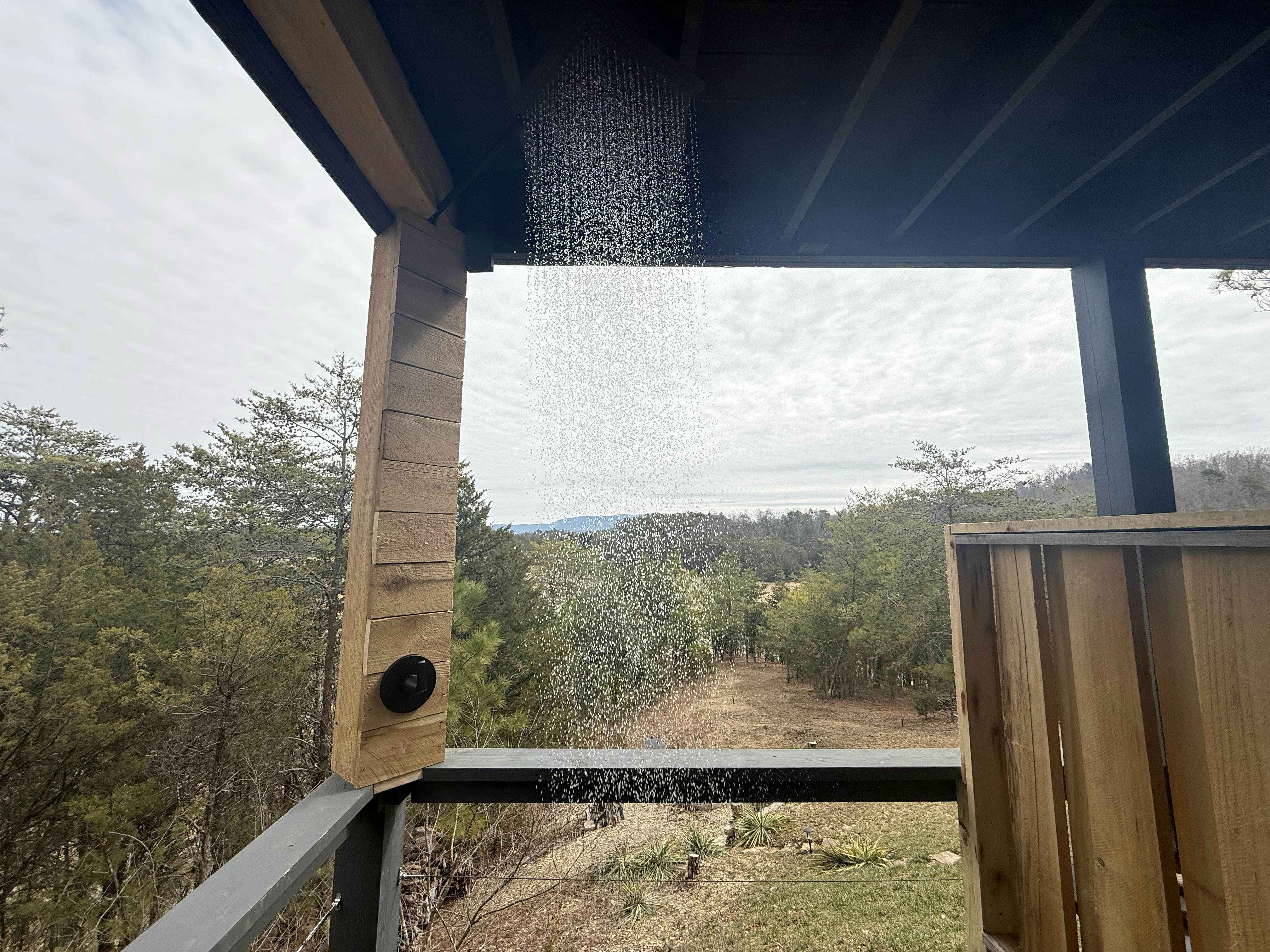 Scenic Douglas Lake Home・Deck・Hammocks・Hot Tub