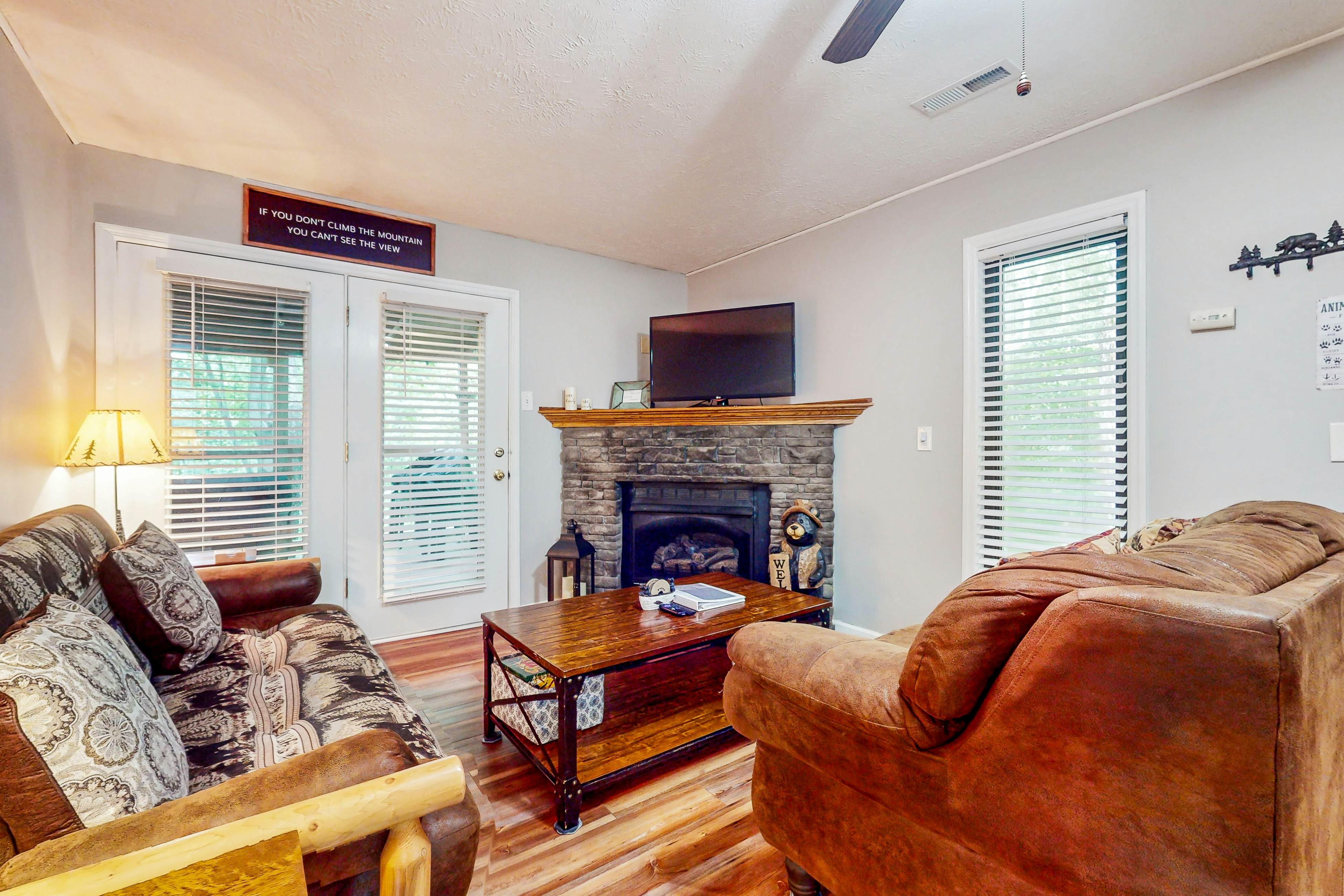 Natures Serenity, Sleeps 6・Dog Welcome・Hot Tub