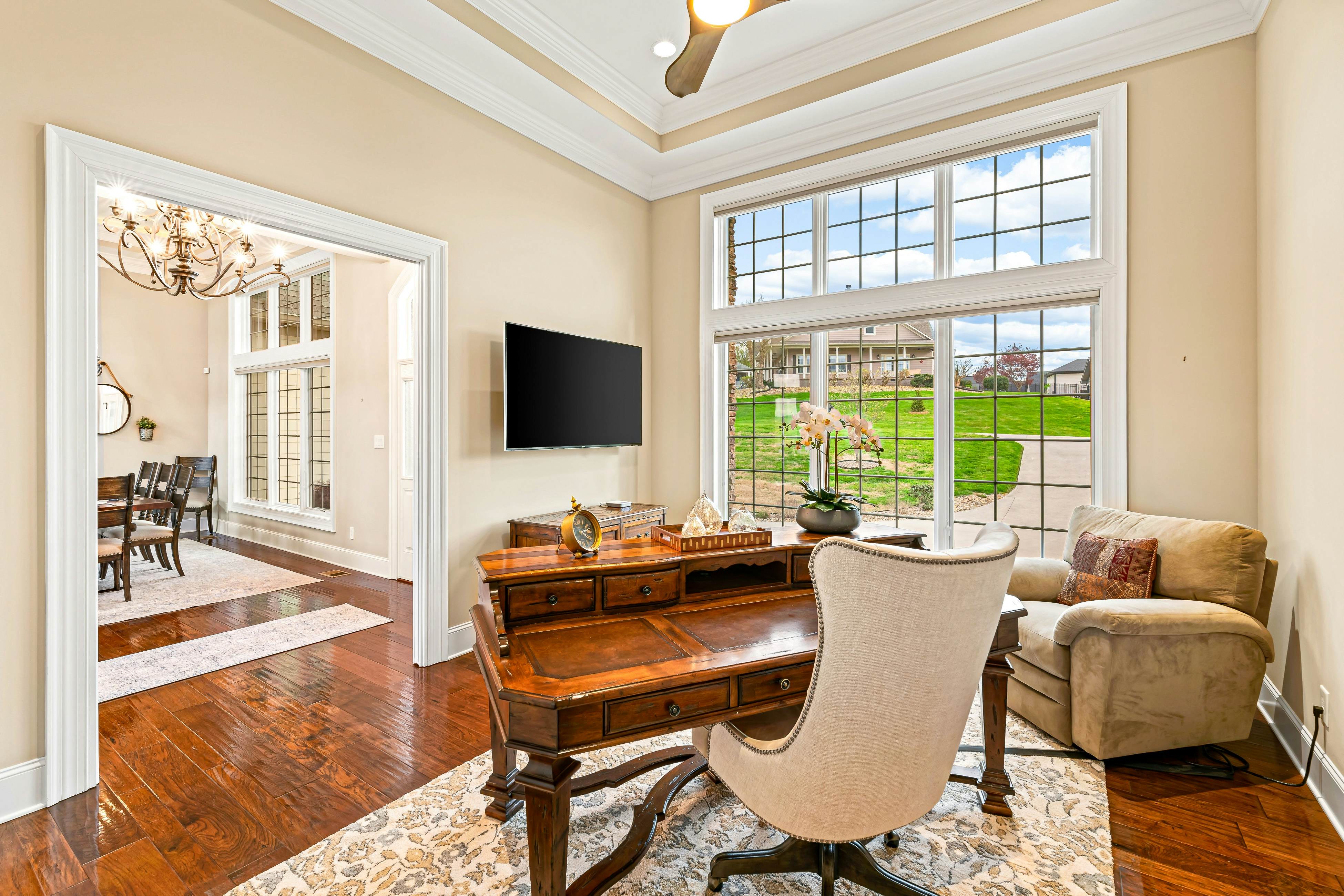 Luxe Lakefront Home, Sleeps 14・Dock・Amazing Views