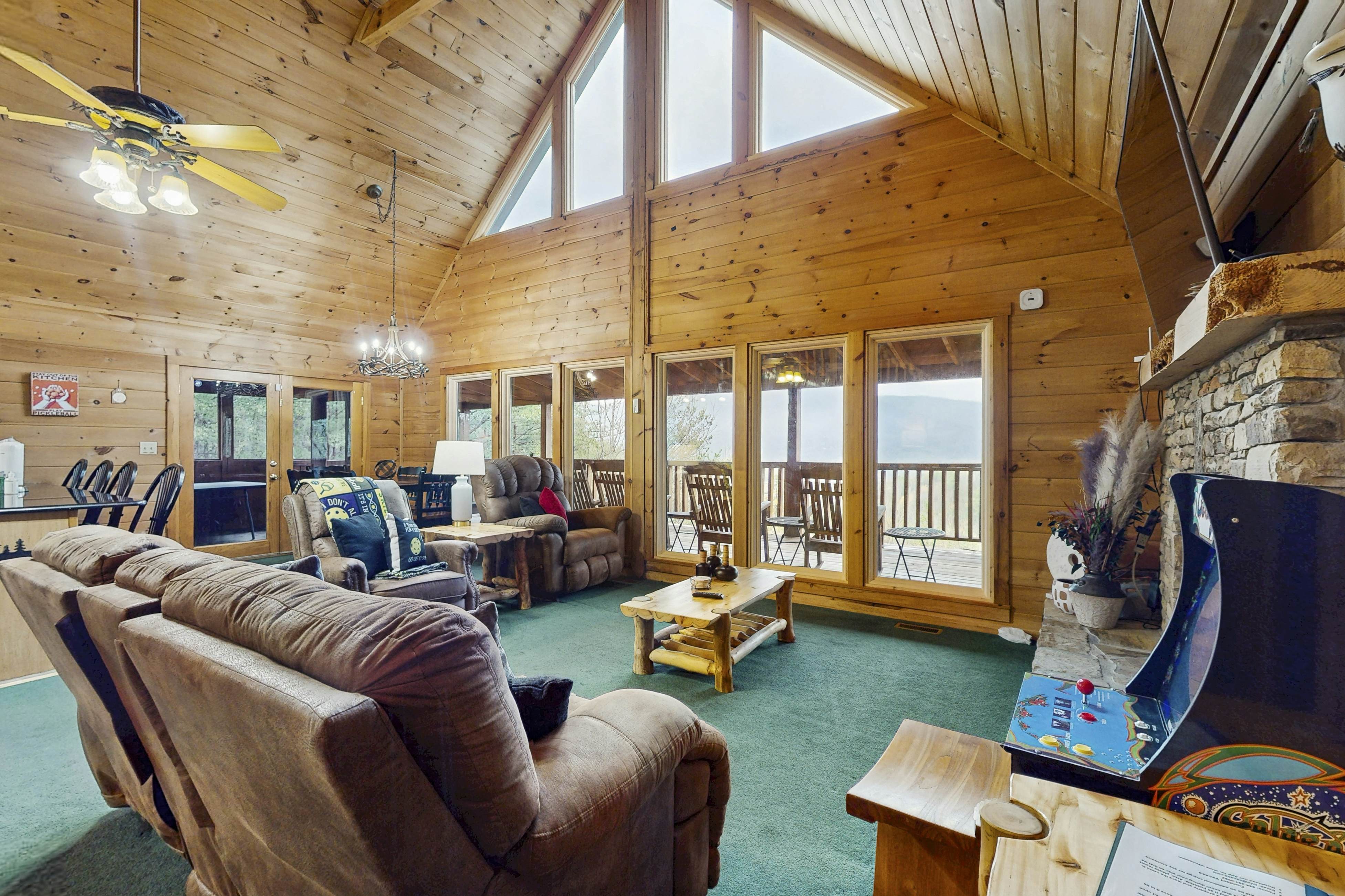 Secluded cabin with mountain views, pickleball table, hot tub, & fireplace