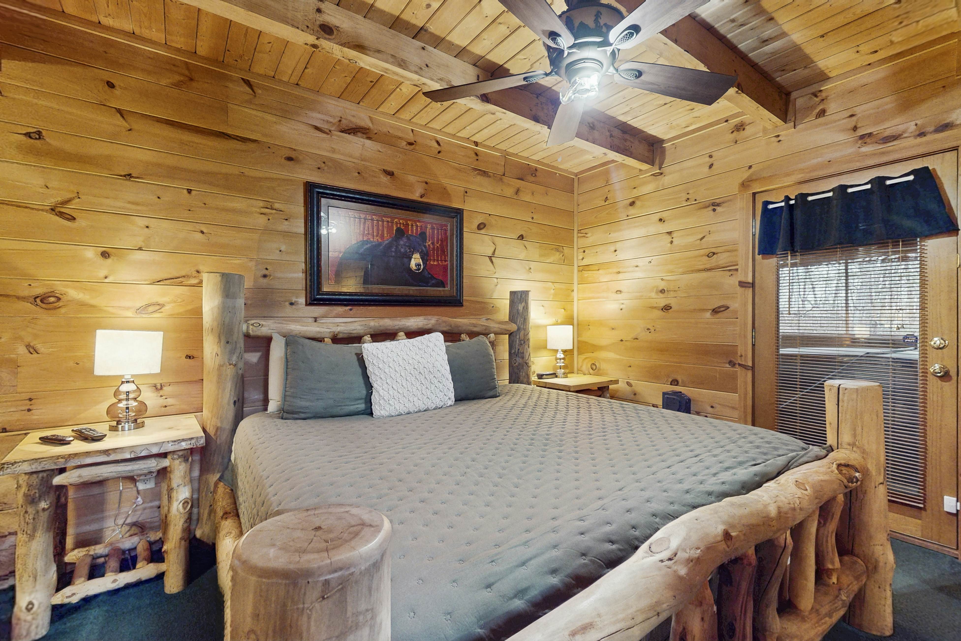 Hidden Cabin, Sleep 6・Mtn Views・Pickleball・Hot Tub