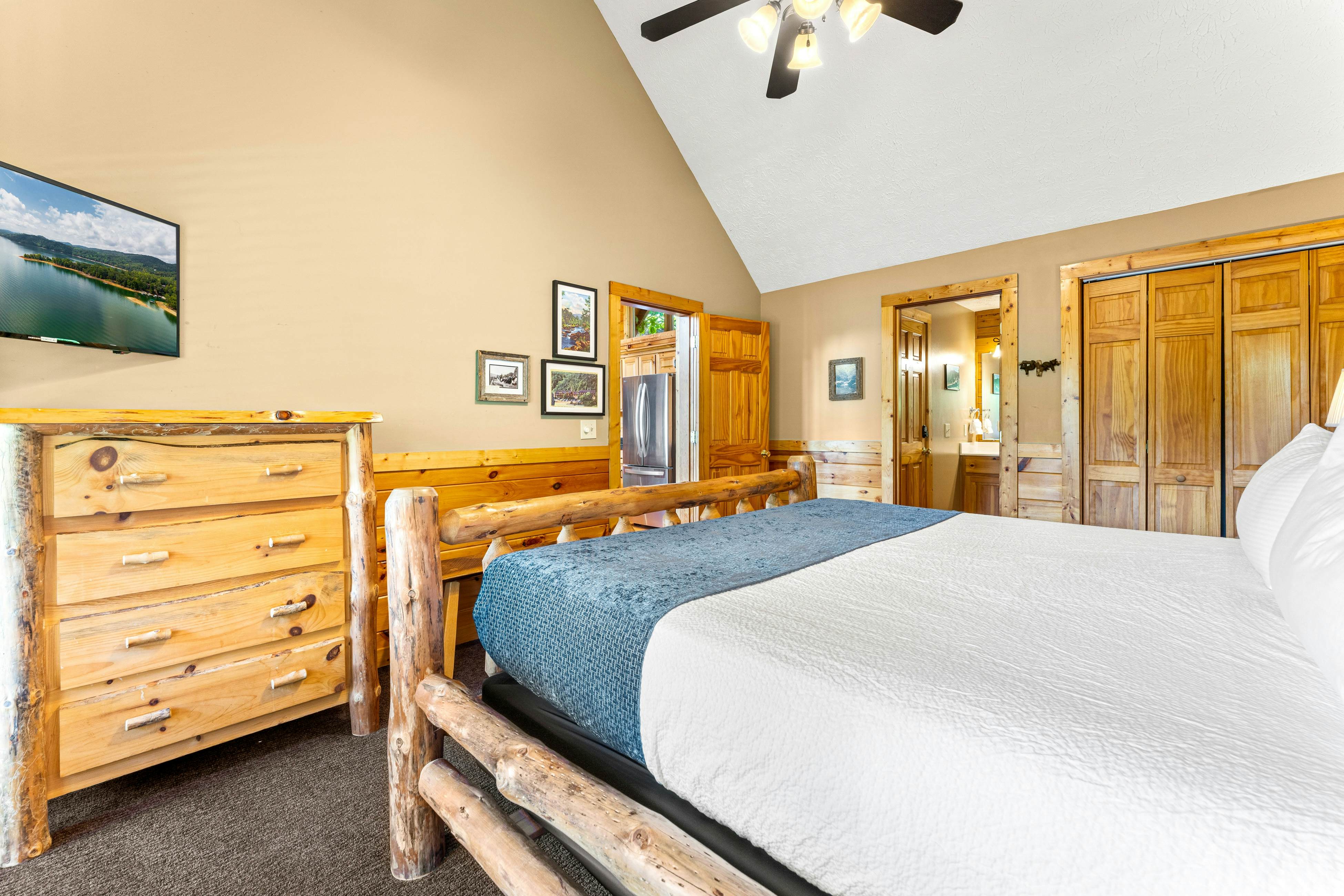 Luxury Mtn Retreat W Breathtaking Views, Sleeps 14