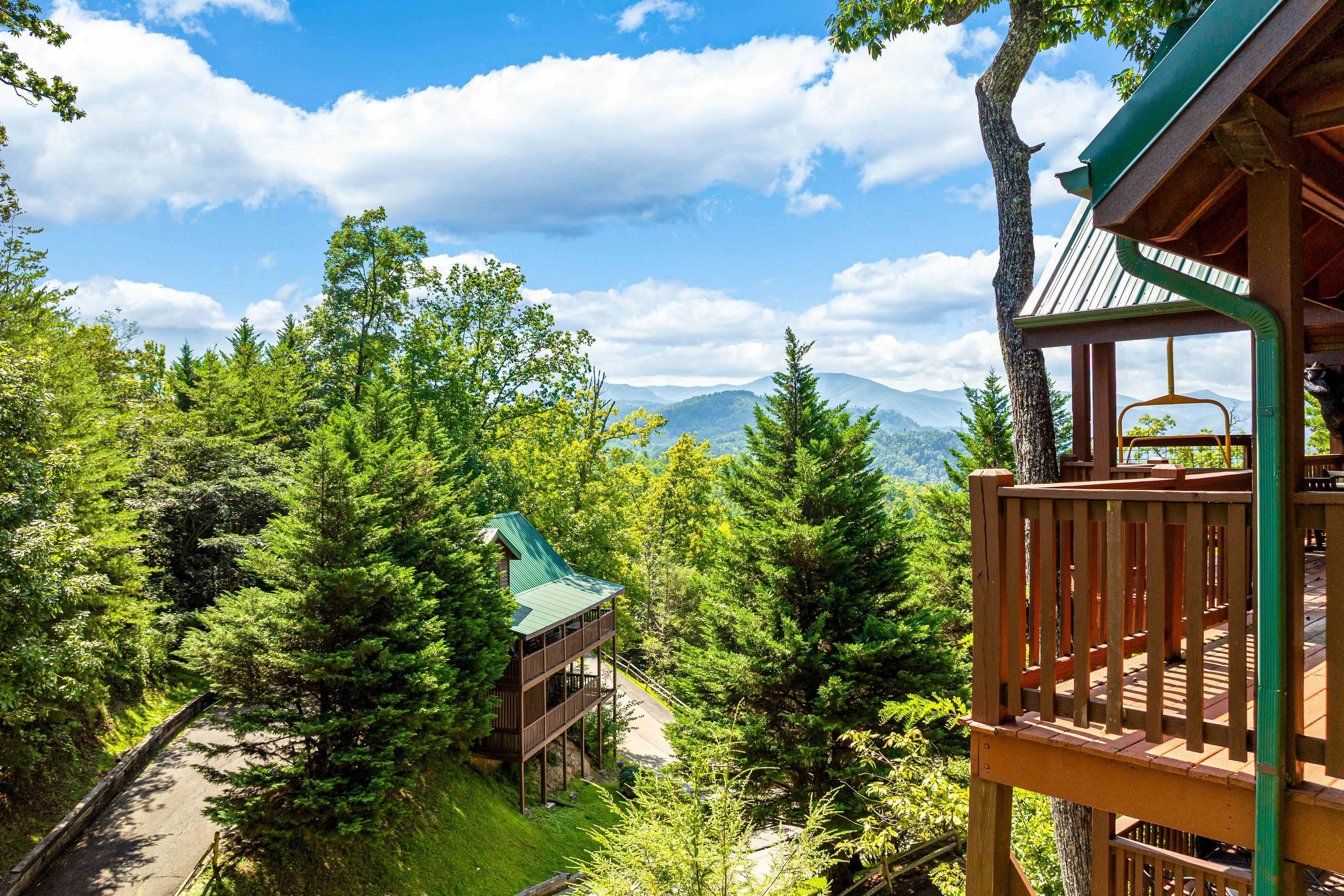 Luxury Mtn Retreat W Breathtaking Views, Sleeps 14