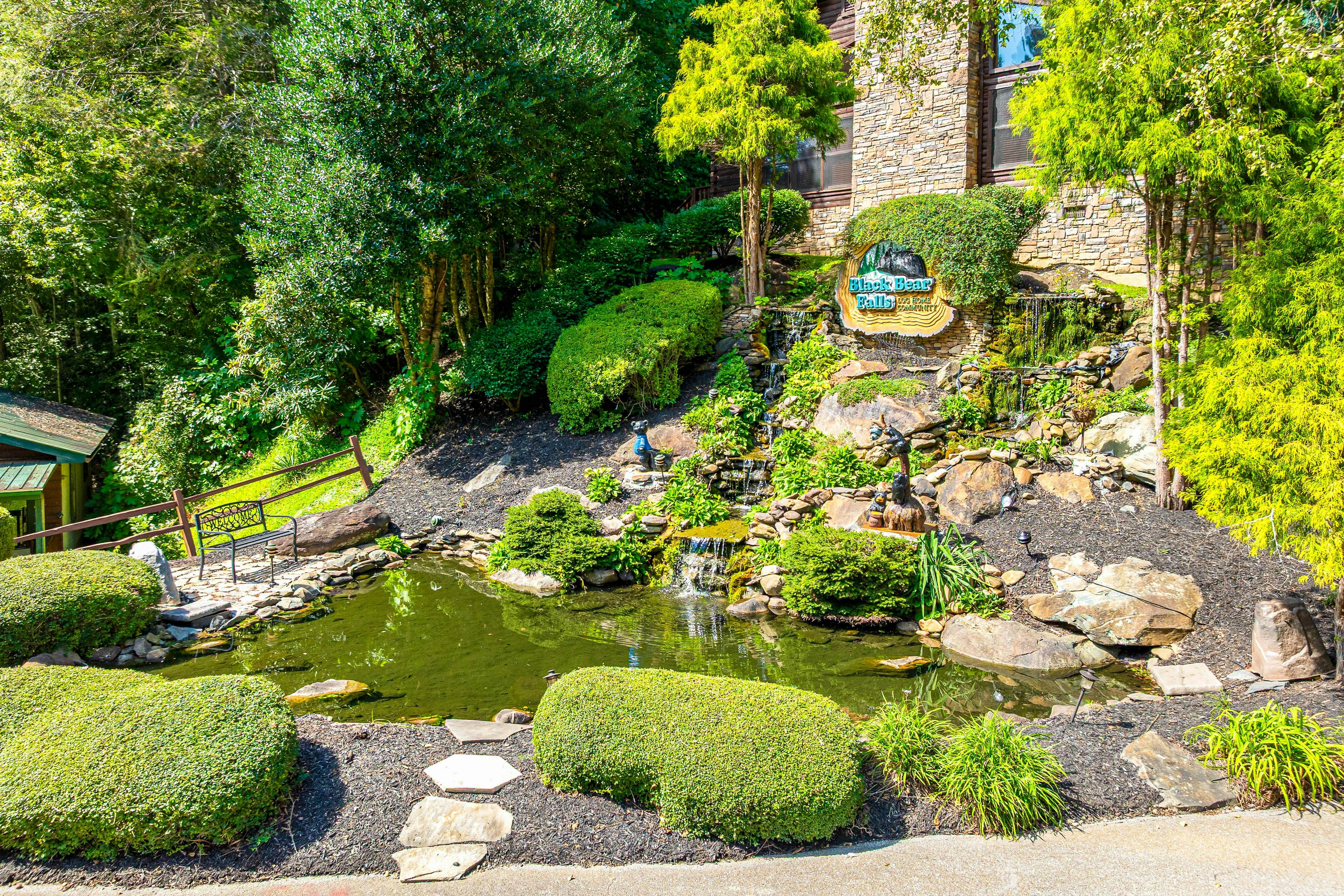 Luxury Mtn Retreat W Breathtaking Views, Sleeps 14