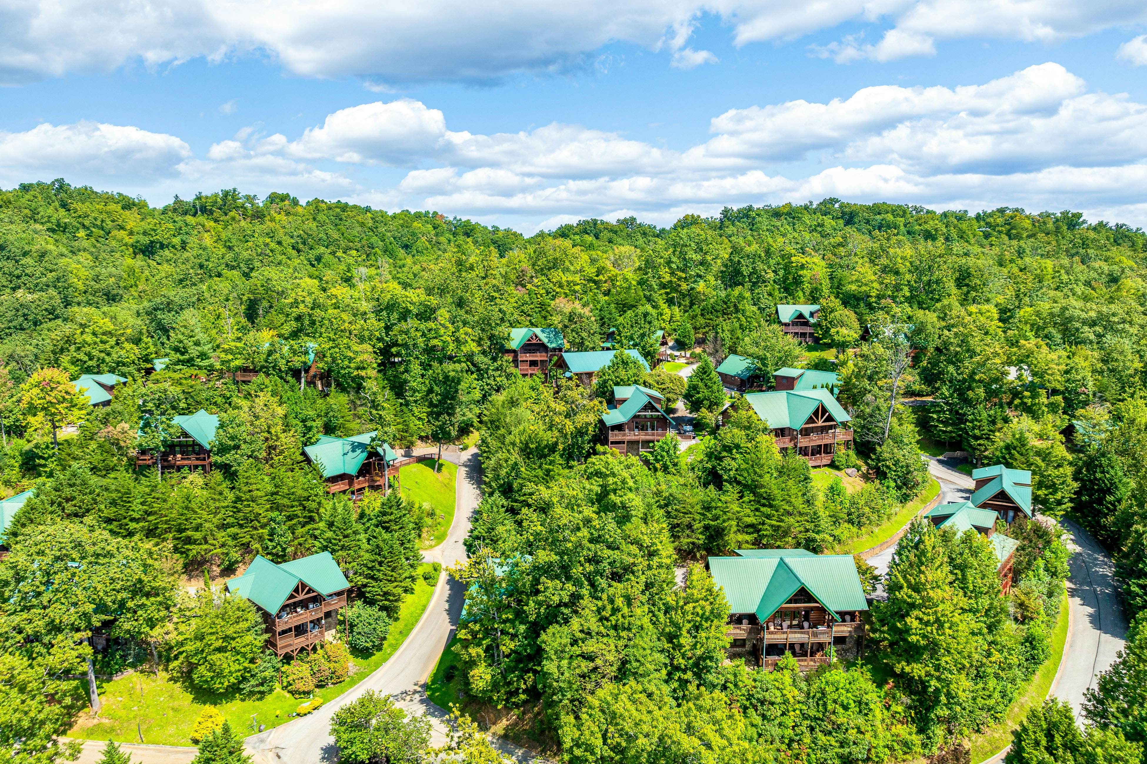 Luxury Mtn Retreat W Breathtaking Views, Sleeps 14