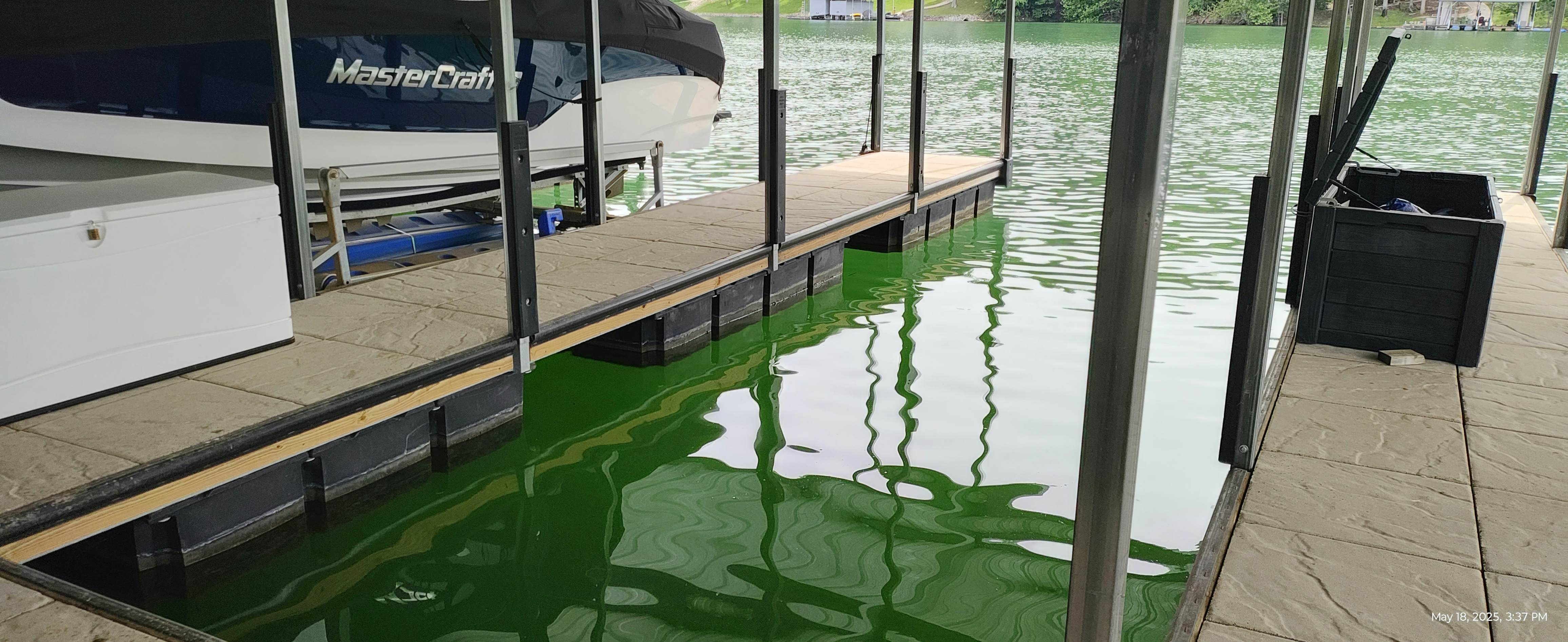 Lake VW Cabin・Pool・Golf・Marina Access | Sleeps 10