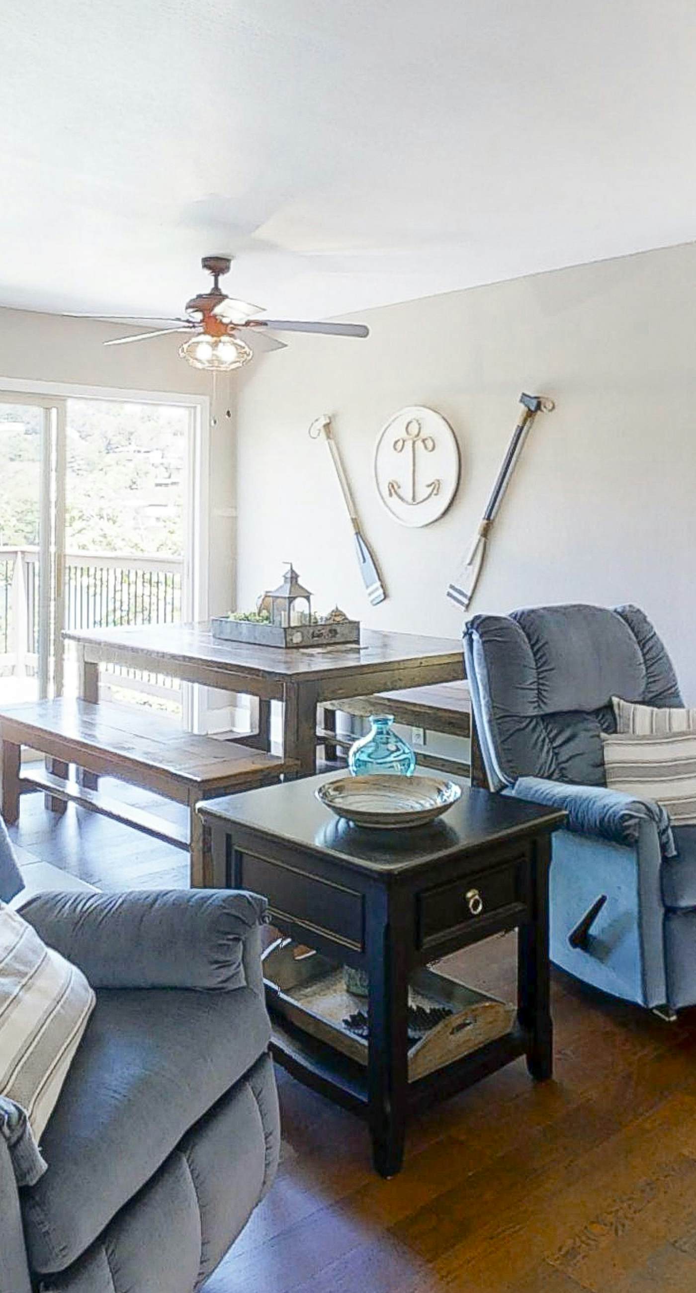 Waterfront Retreat | Deck・Fireplace・Grill・Dock