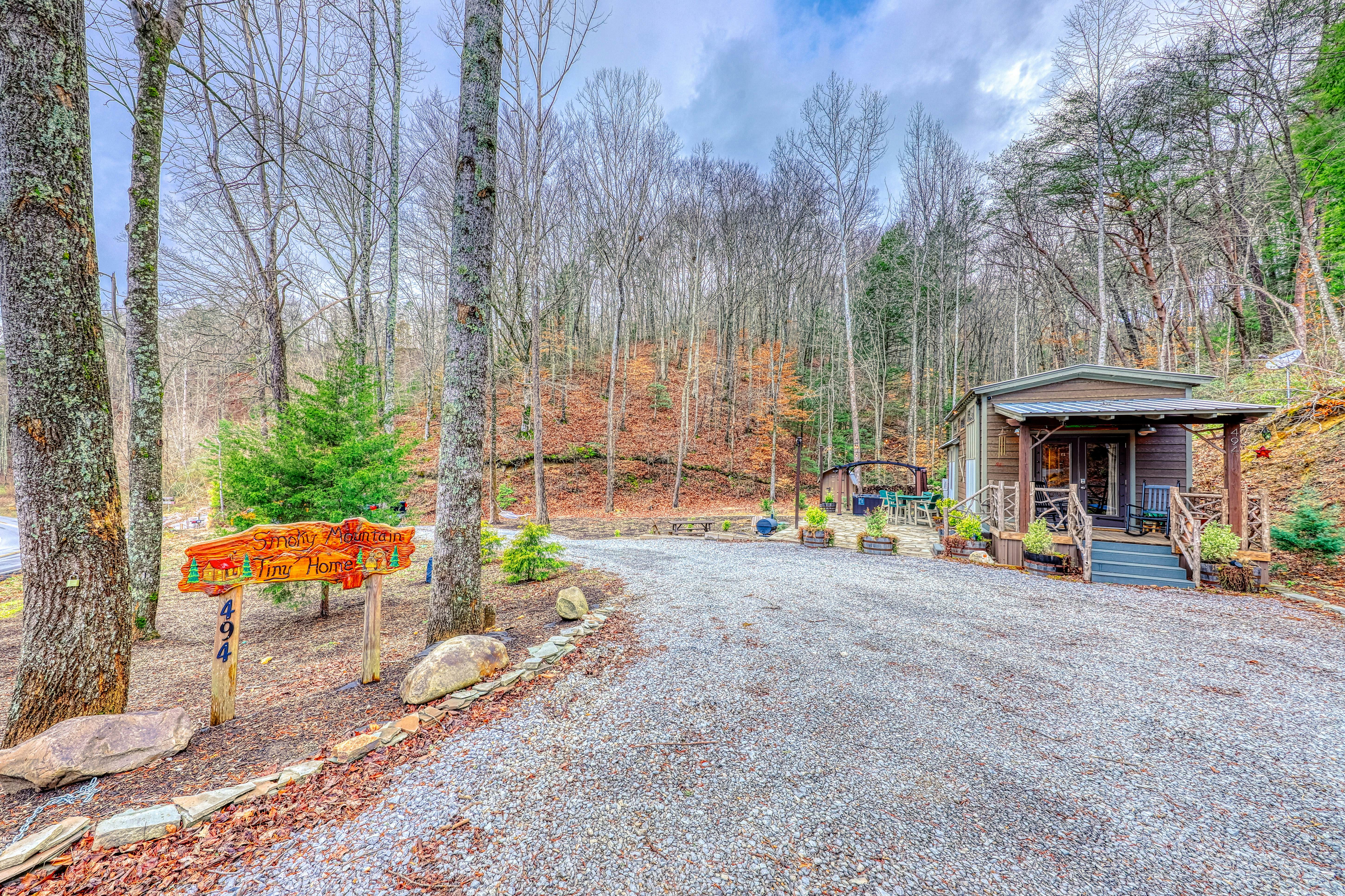 New Authentic Luxe Tiny House, Sleeps 4・Hot Tub