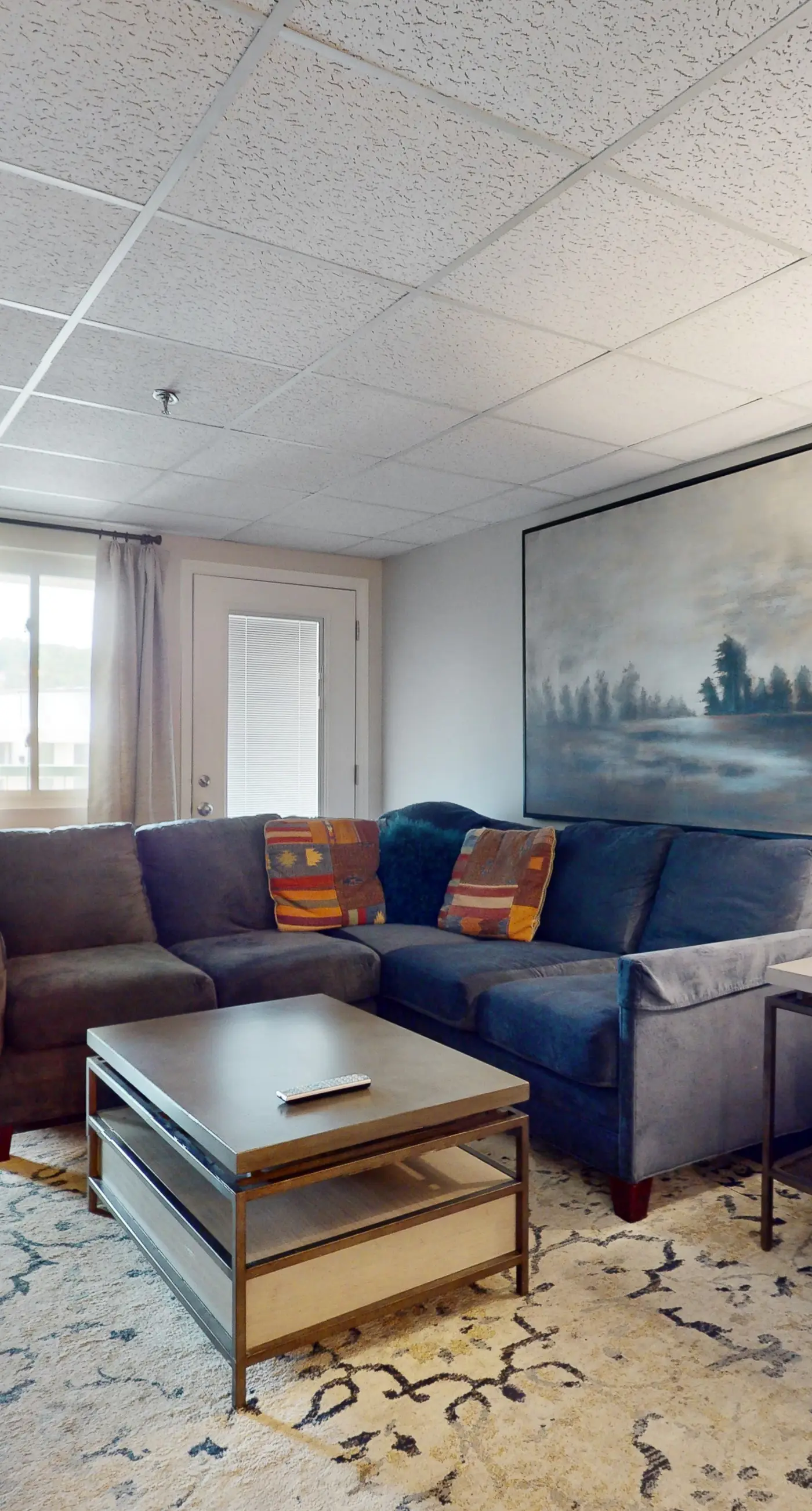 Dual-Suite Riverside Condo, Sleeps 4, Views, Pool