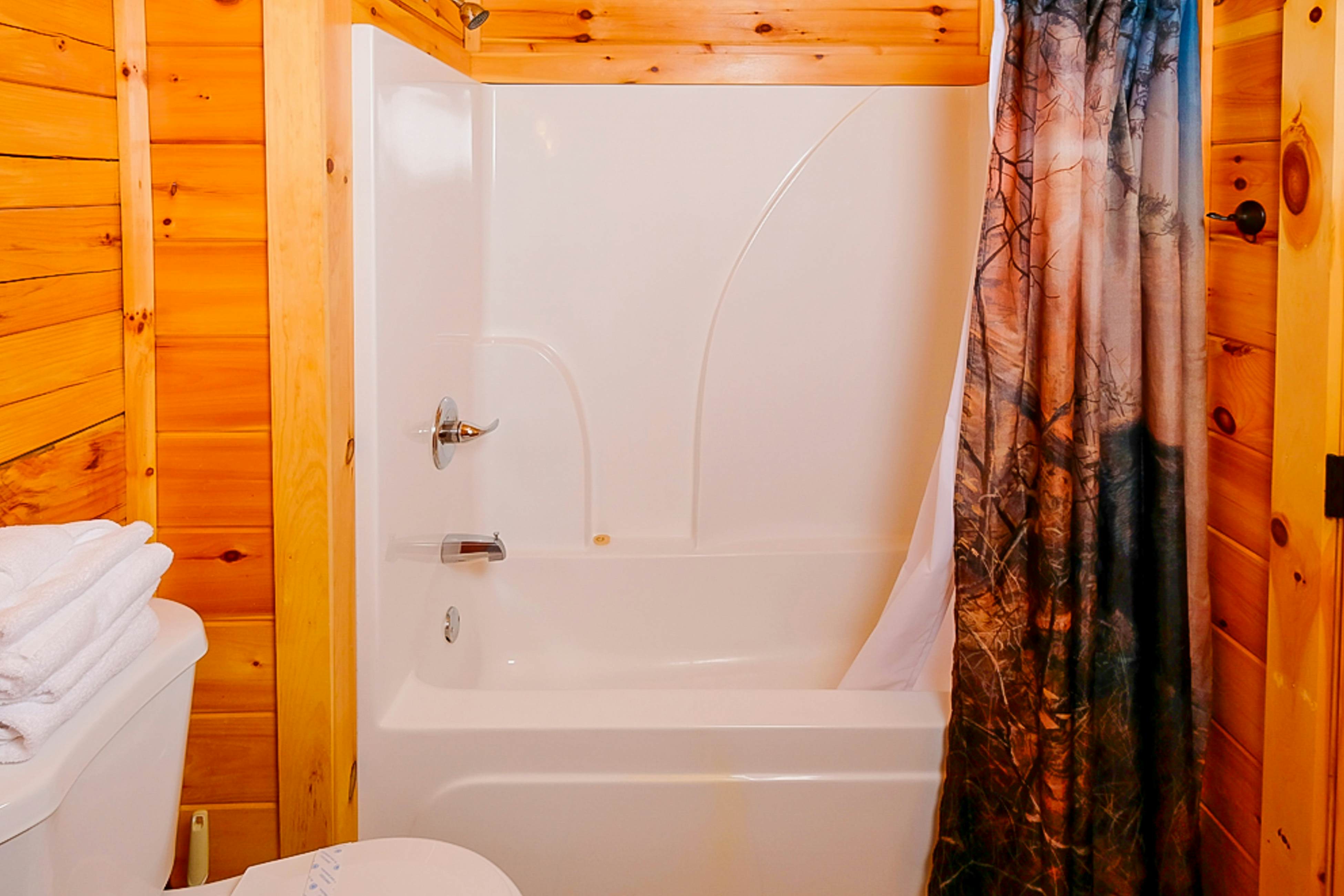 Stunningly Quiet Home, Sleeps 12・Pool・Hot Tub・Pool