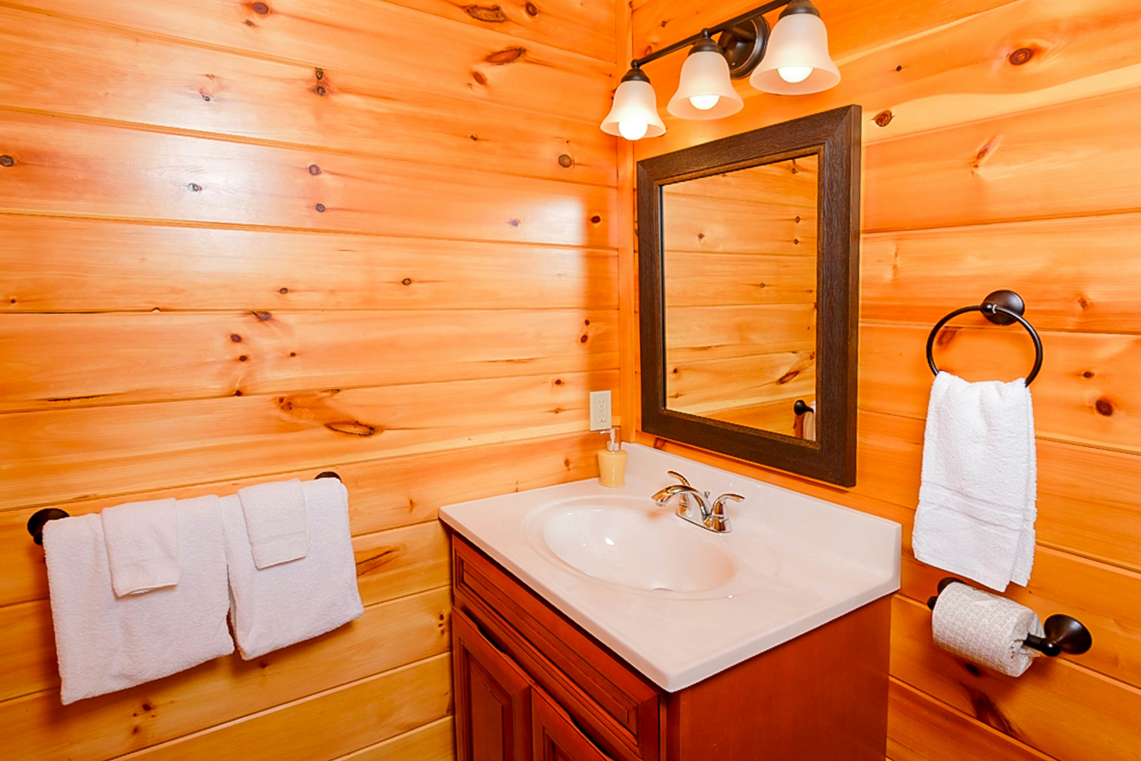 Stunningly Quiet Home, Sleeps 12・Pool・Hot Tub・Pool