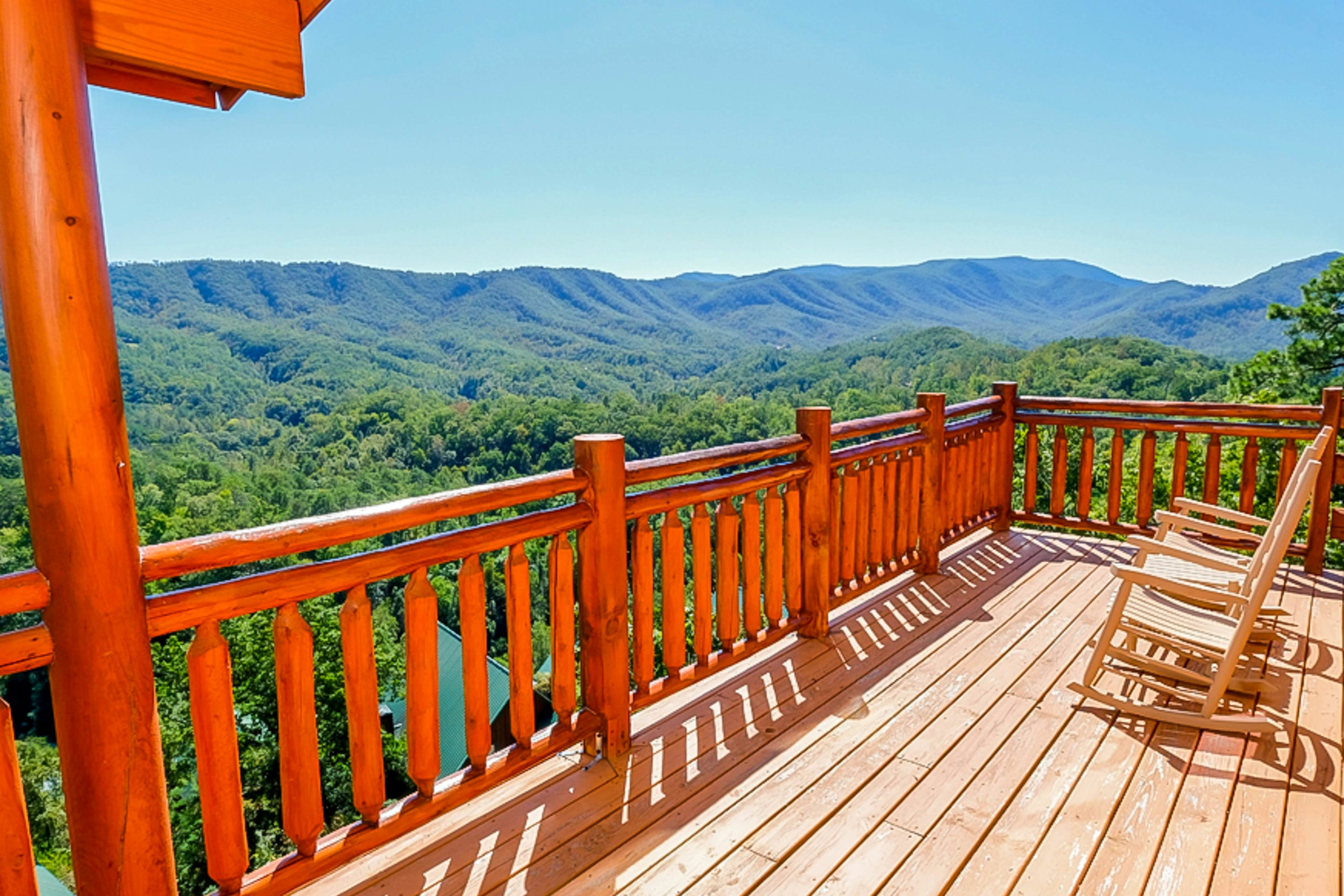 Stunningly Quiet Home, Sleeps 12・Pool・Hot Tub・Pool