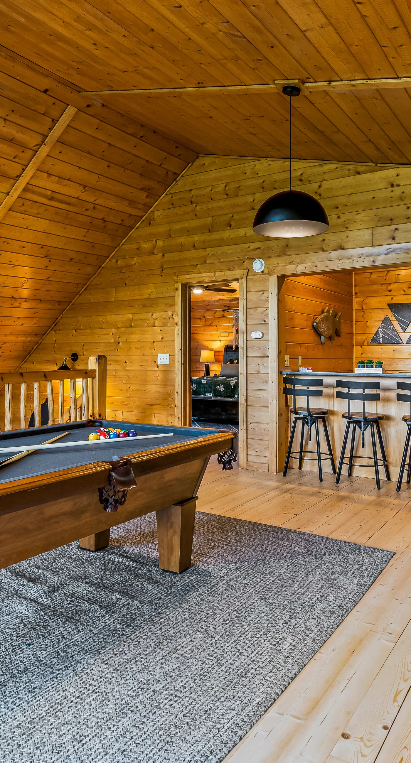 The Treehouse, Sleep 12・Hot Tub・Firepit・Game Room