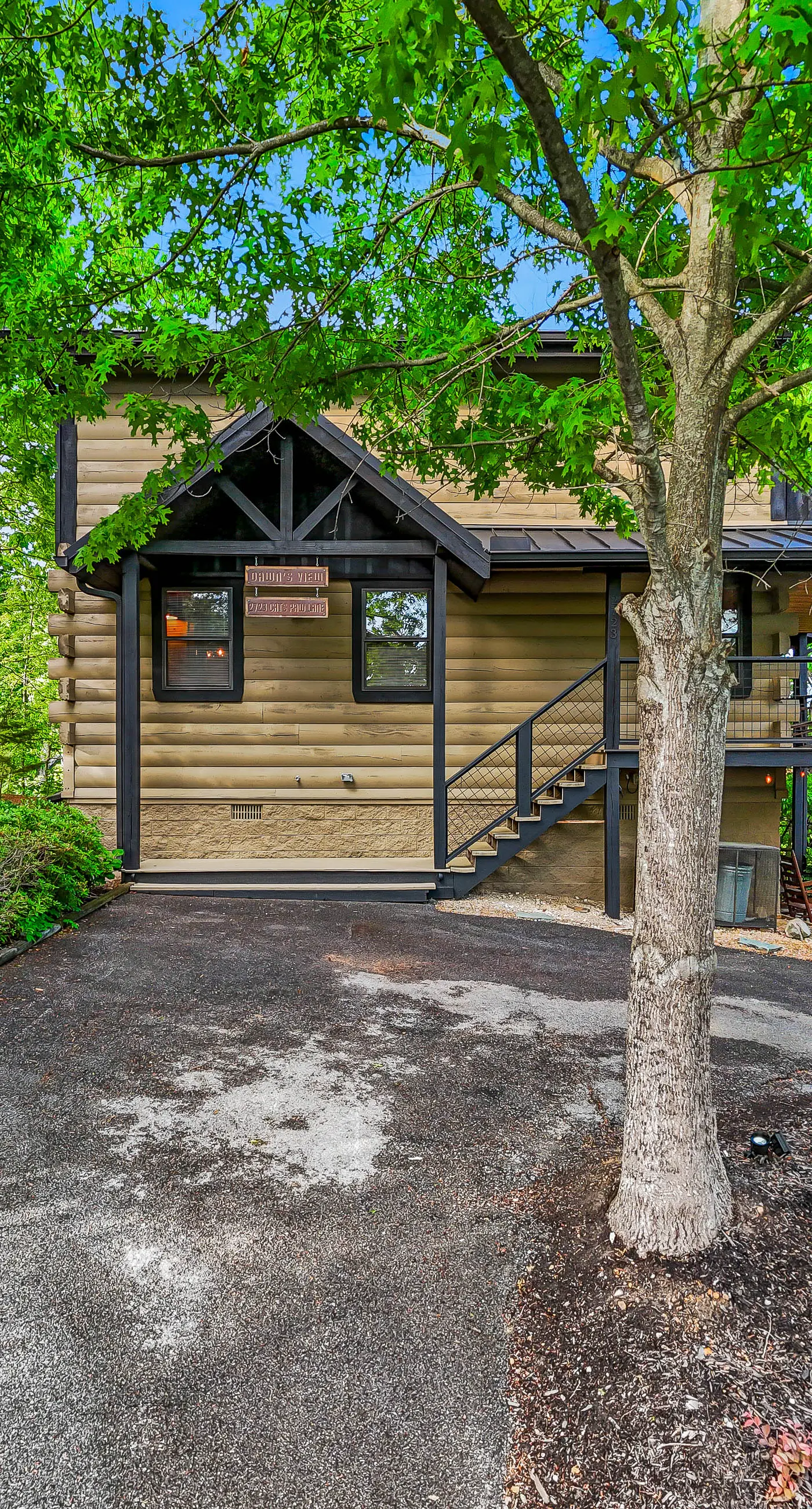 The Treehouse, Sleep 12・Hot Tub・Firepit・Game Room