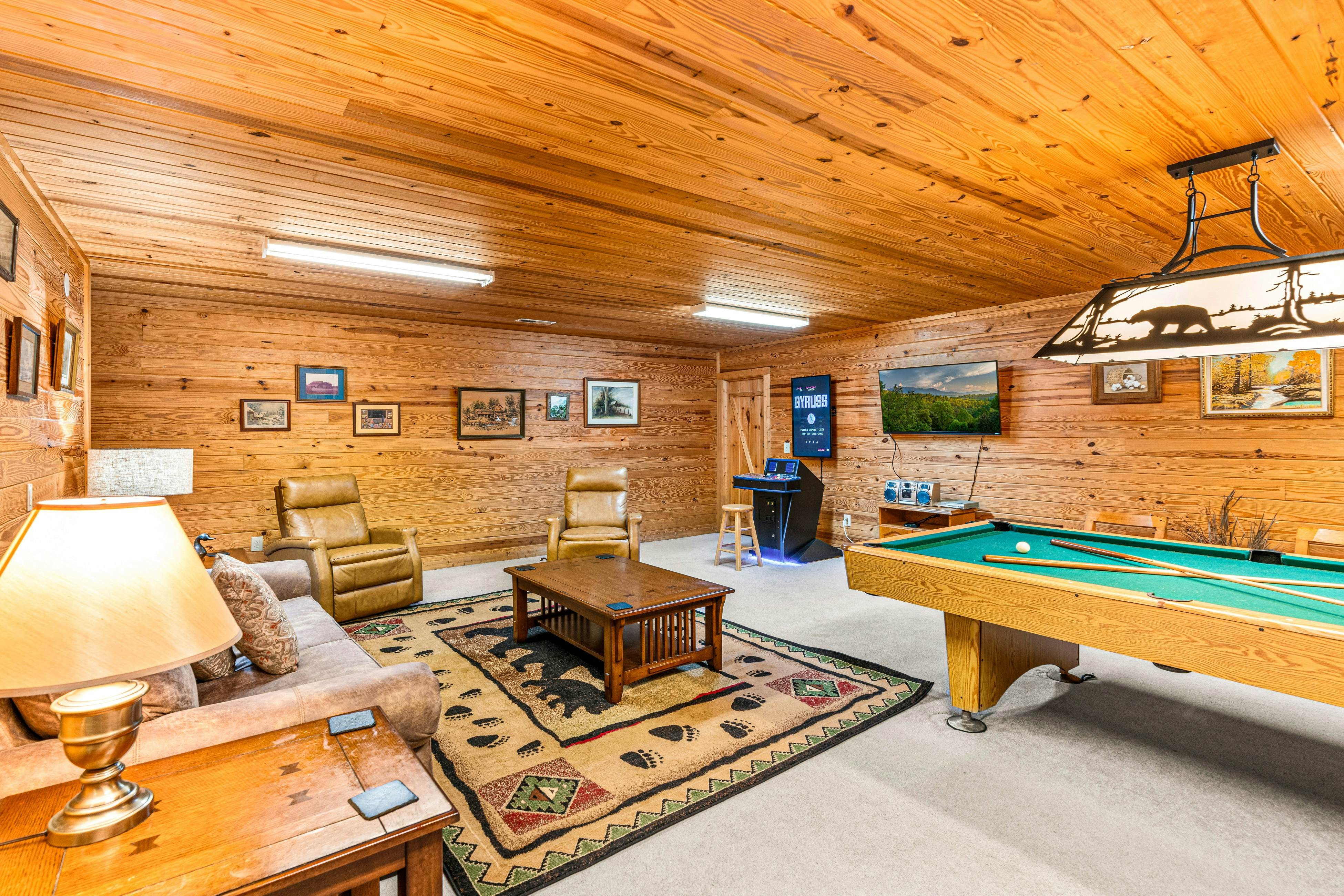 Smoky Mtn cabin w/ hot tub, firepit, game room, deck, & free attraction tickets