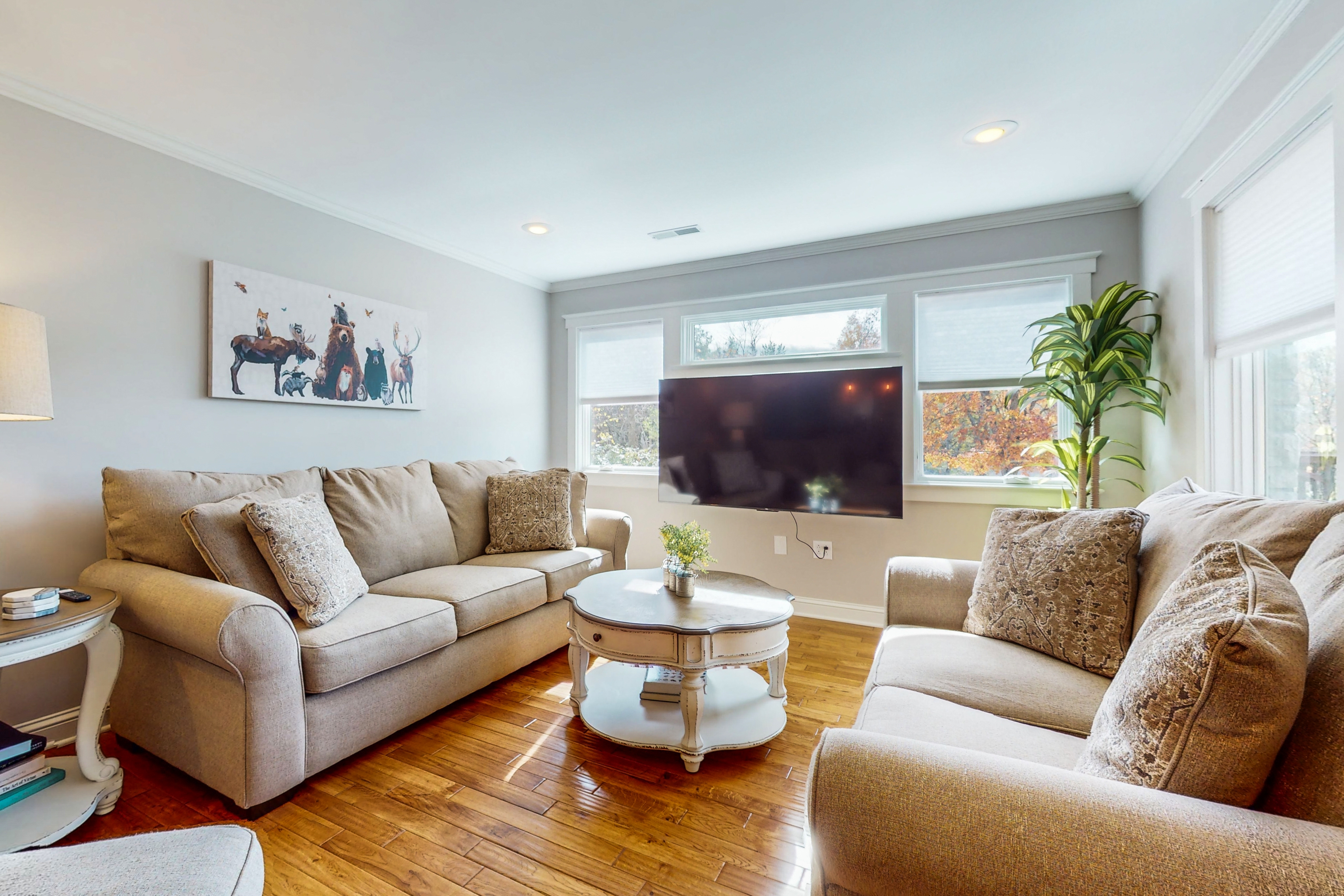 Serene Home, Sleeps 6・Game room・Basketball Hoop