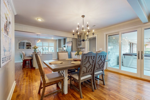 Serene Home, Sleeps 6・Game room・Basketball Hoop