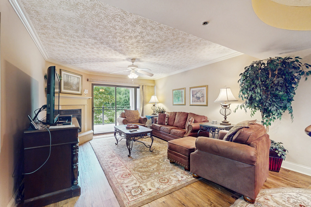 Gatlinburg Condo Near Downtown + Pool and Balcony