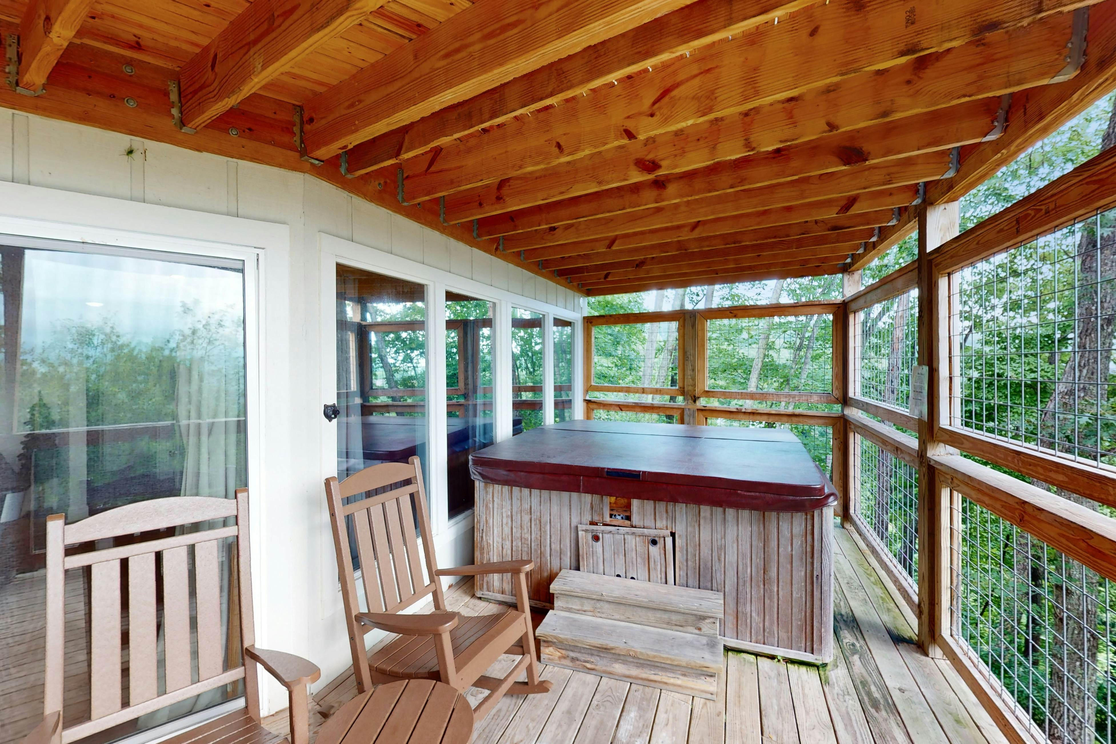 Chalet Village Cabin, Sleeps 9・Mtn View・360 Deck