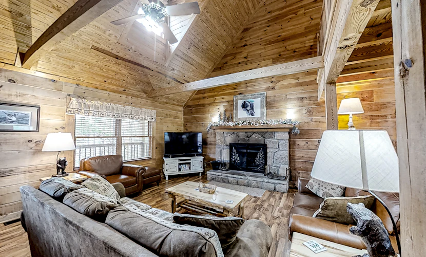 Cobbly Nob Resort Cabin, Sleeps 10, Hot Tub, Games