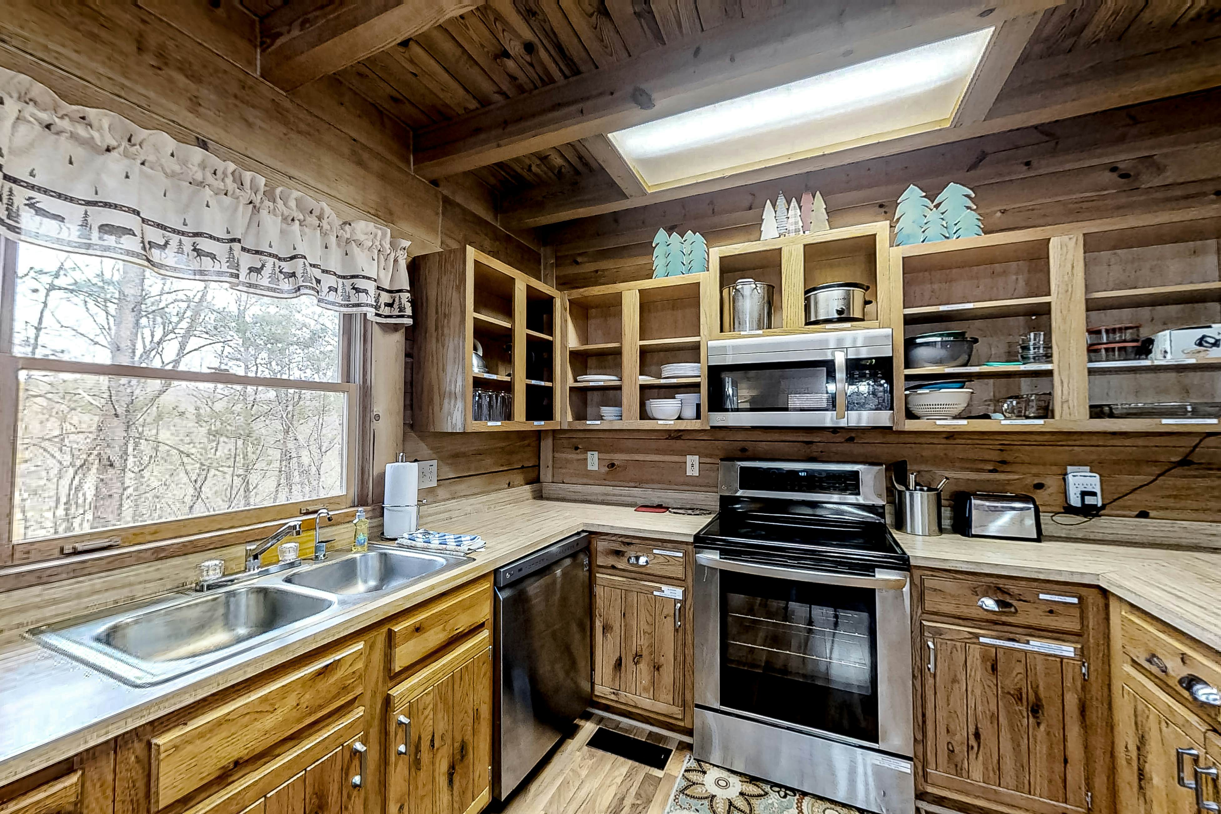 Cobbly Nob Resort Cabin, Sleeps 10・Hot Tub・Games