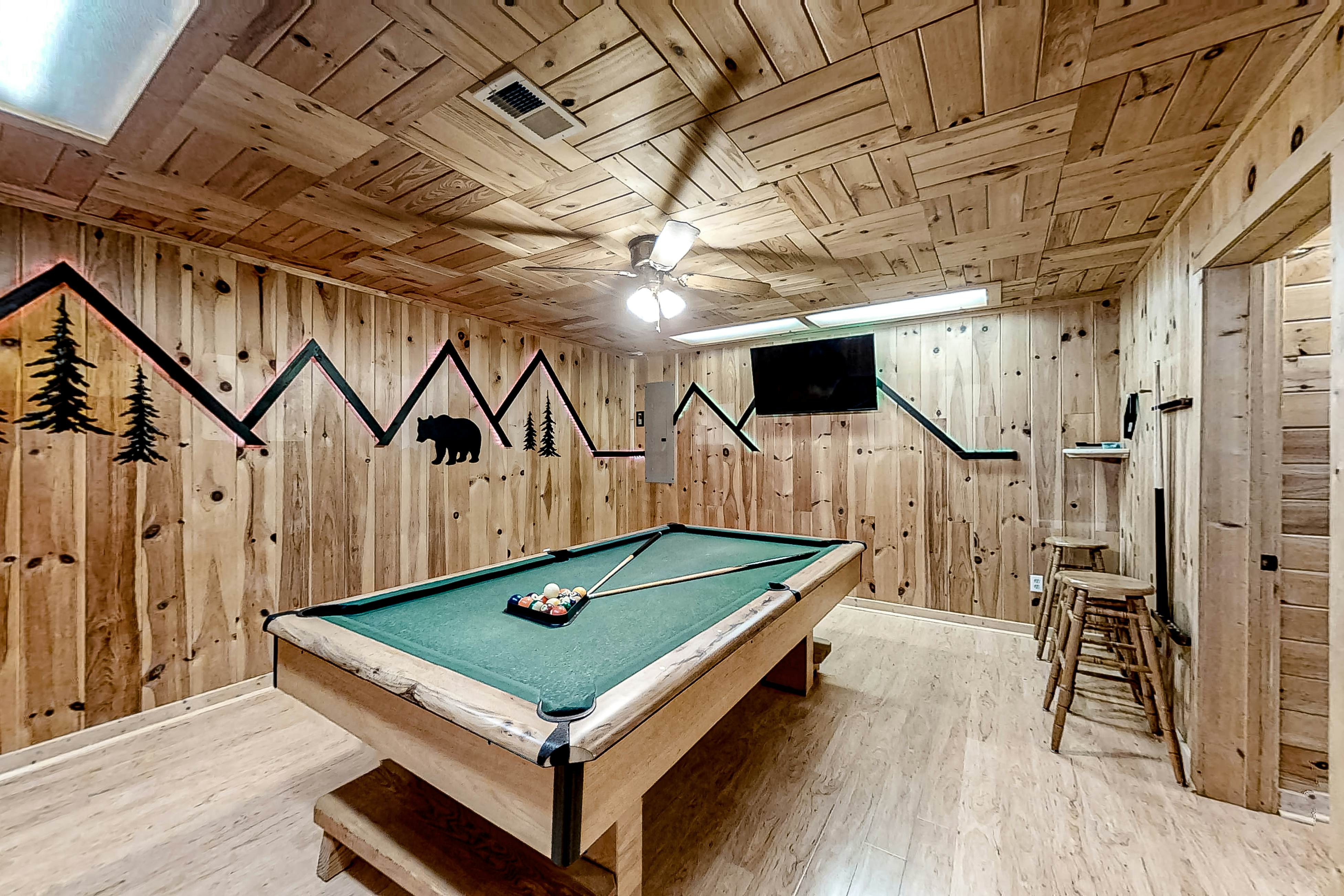 Cobbly Nob Resort Cabin, Sleeps 10・Hot Tub・Games