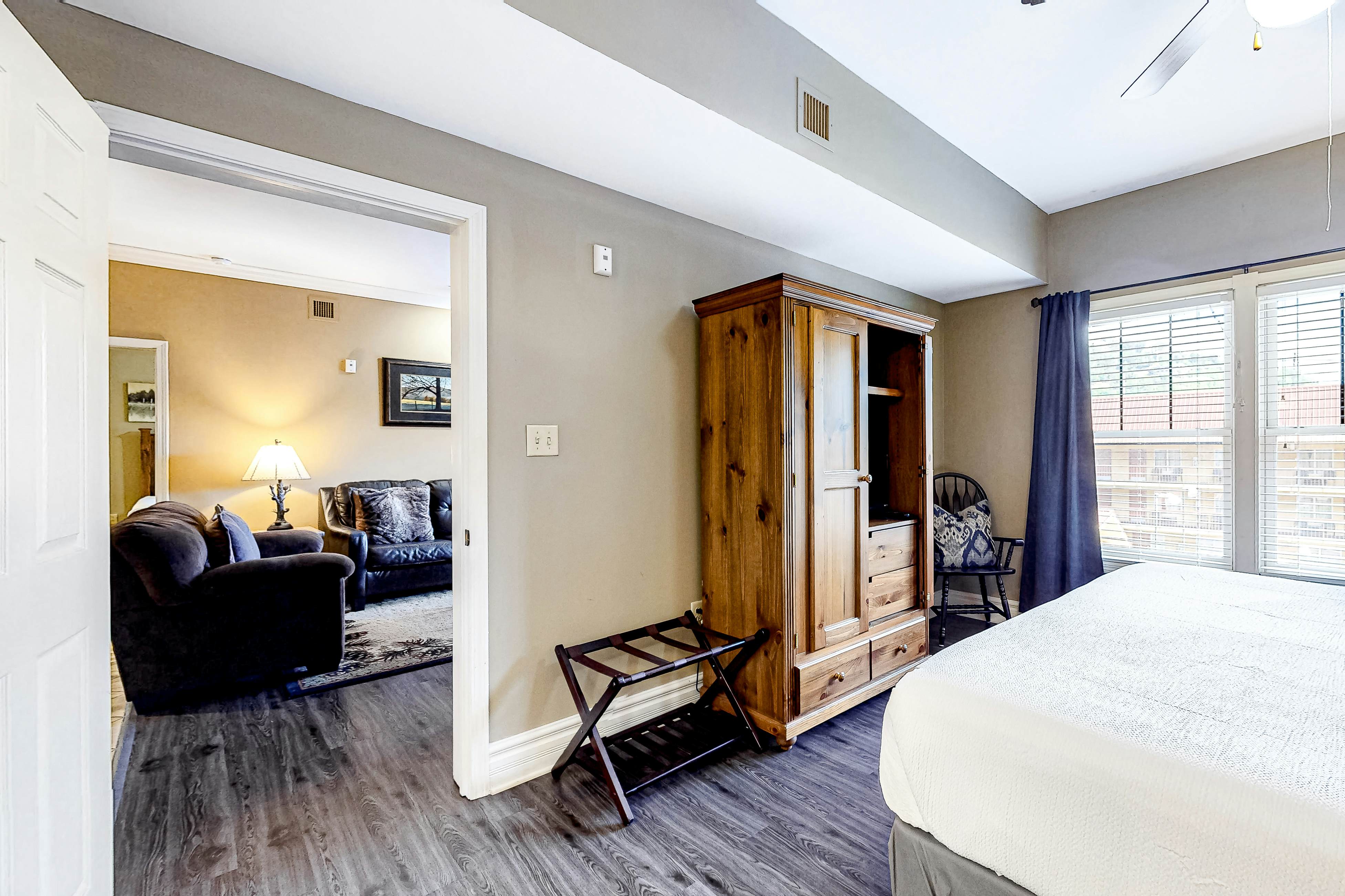 Central Condo, Sleeps 6・Jetted tub・Near Downtown