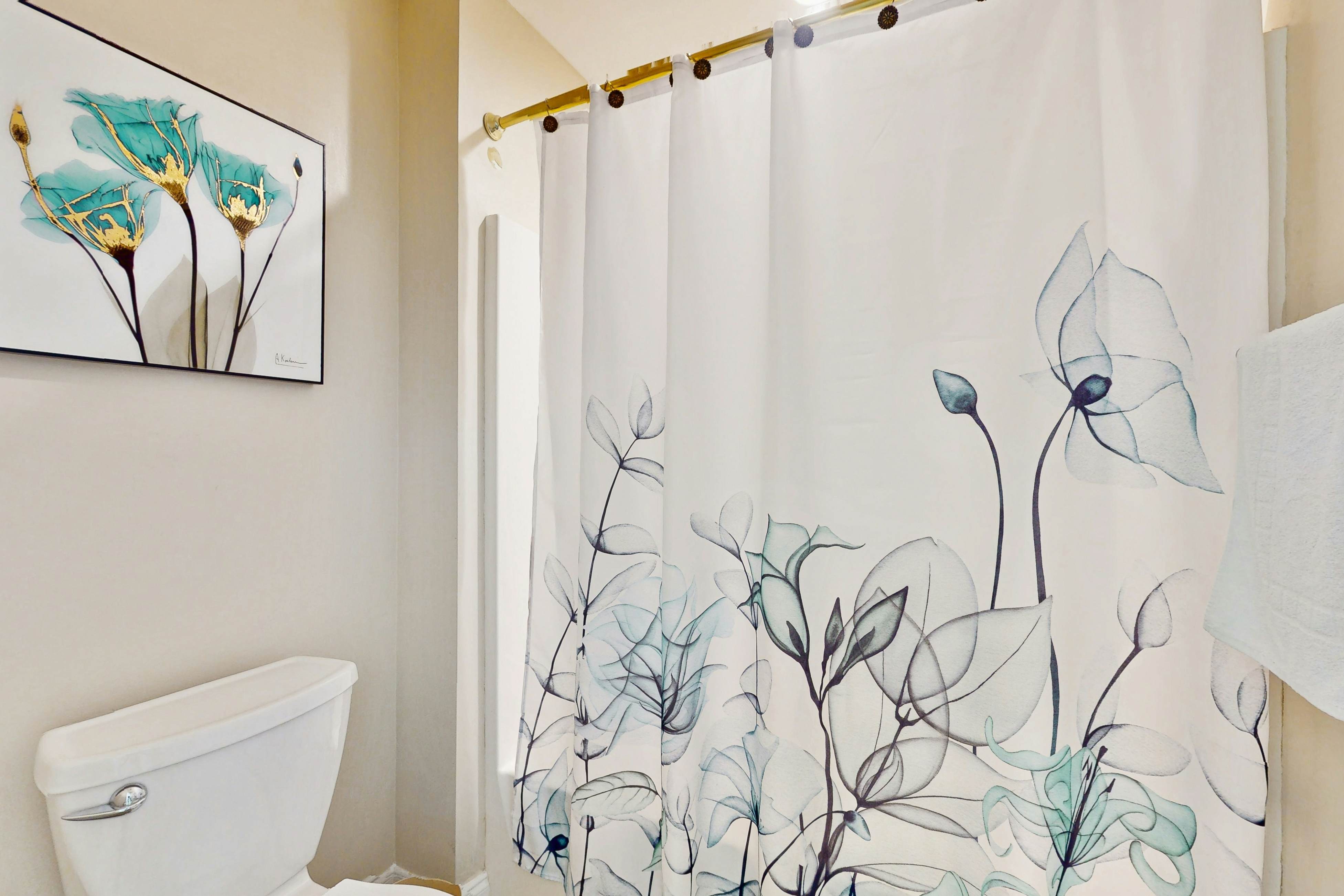 Central condo with private balcony, free attraction tickets, & pool/hot tub