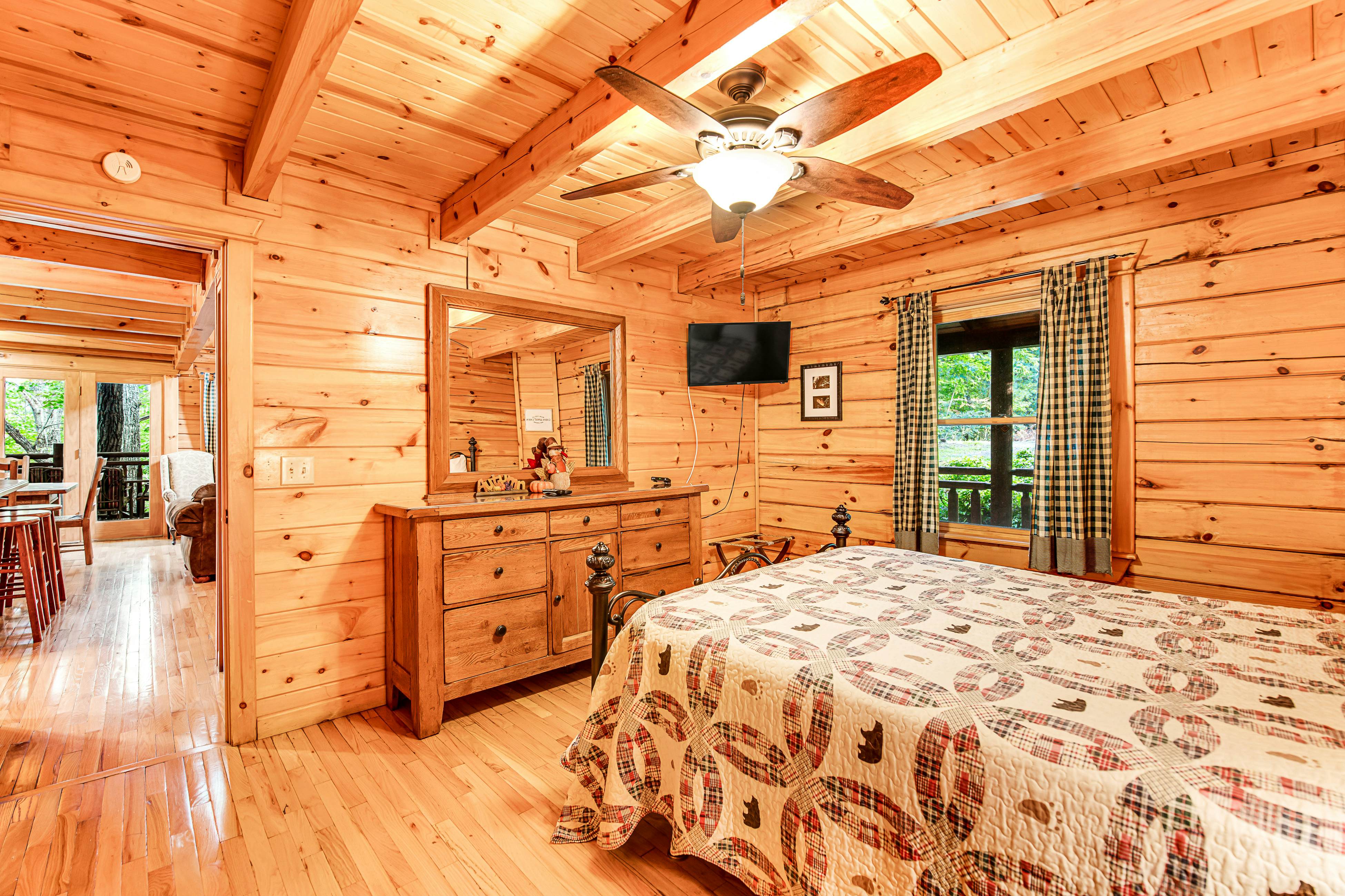 Beautiful & Secluded Log Cabin, Sleeps 8・Hot Tub