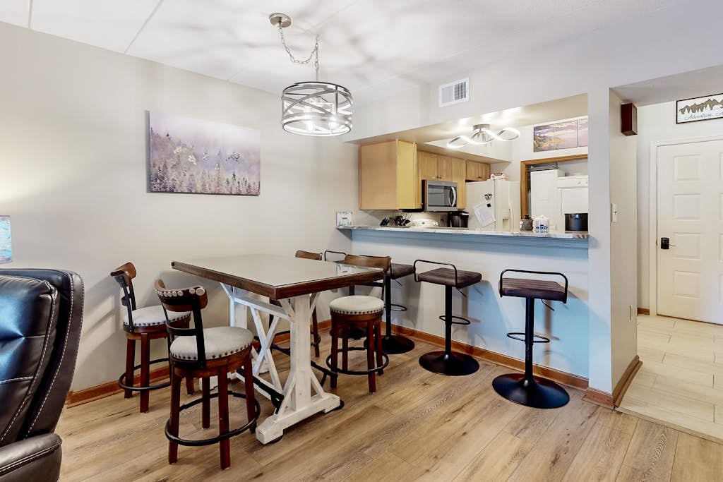 Newly Renovated Condo, Sleeps 7・Arcade・Shared Pool