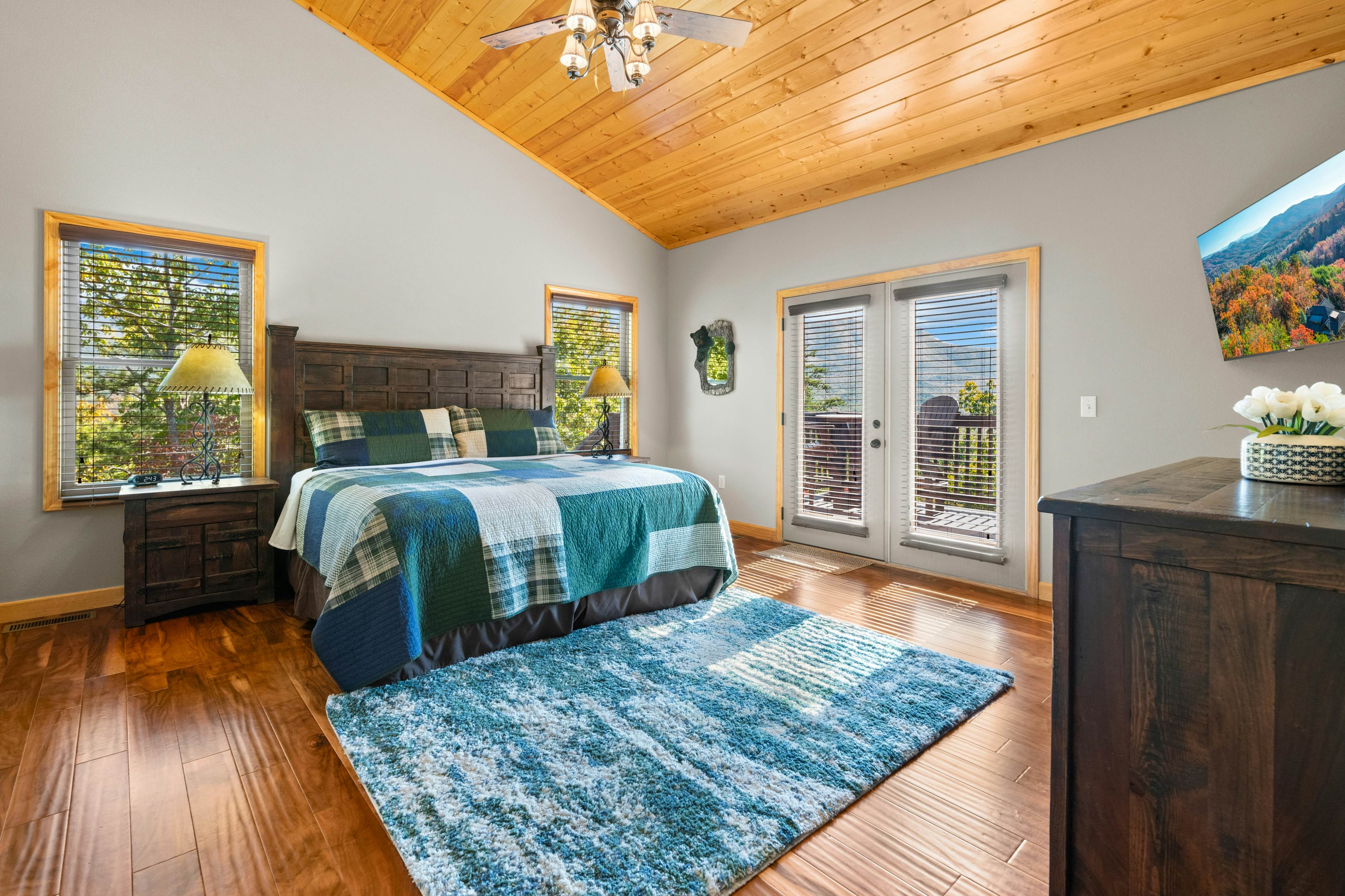 Spacious Mtn View Home, Sleeps 10・Hot tub・Grill