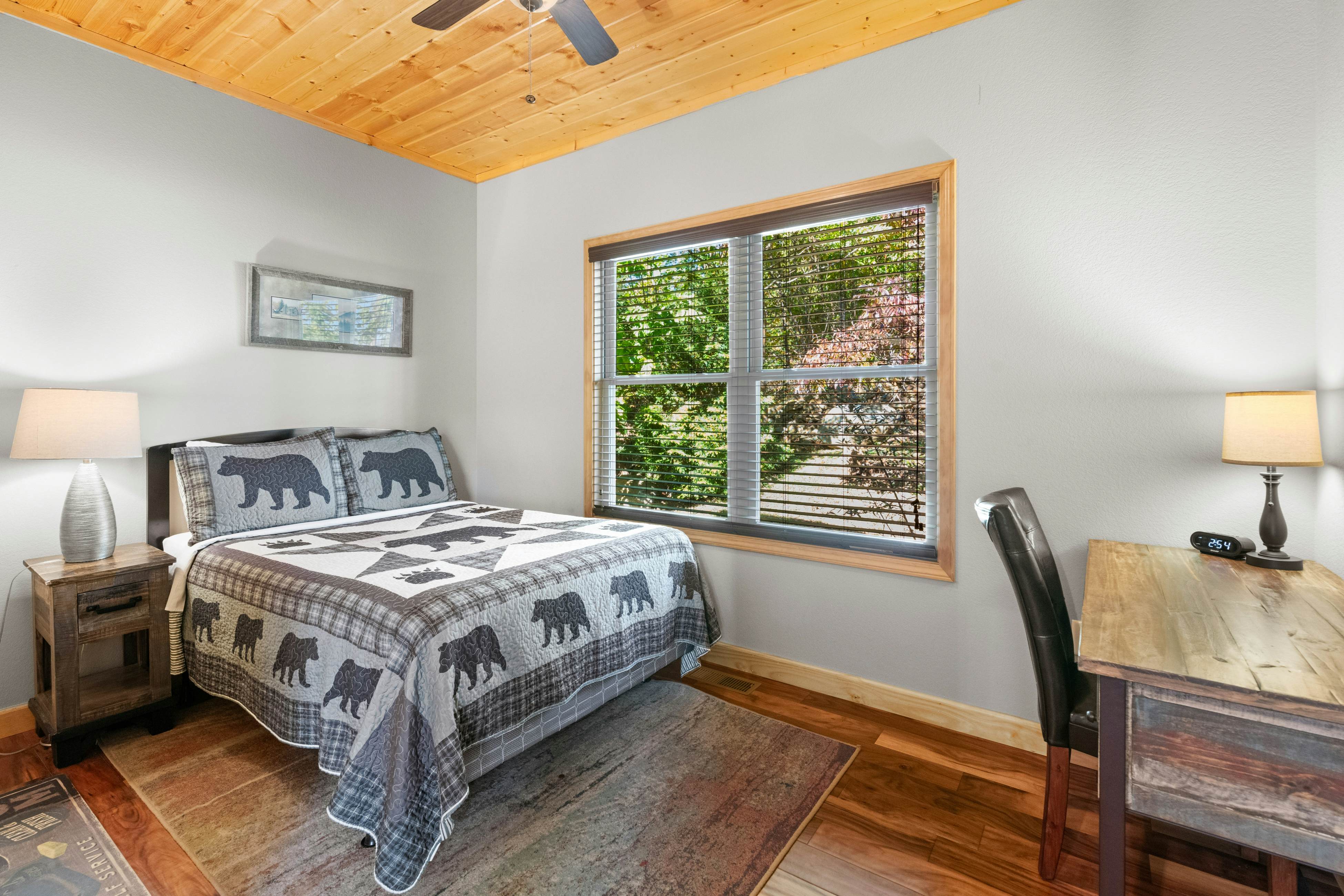 Spacious Mtn View Home, Sleeps 10・Hot tub・Grill