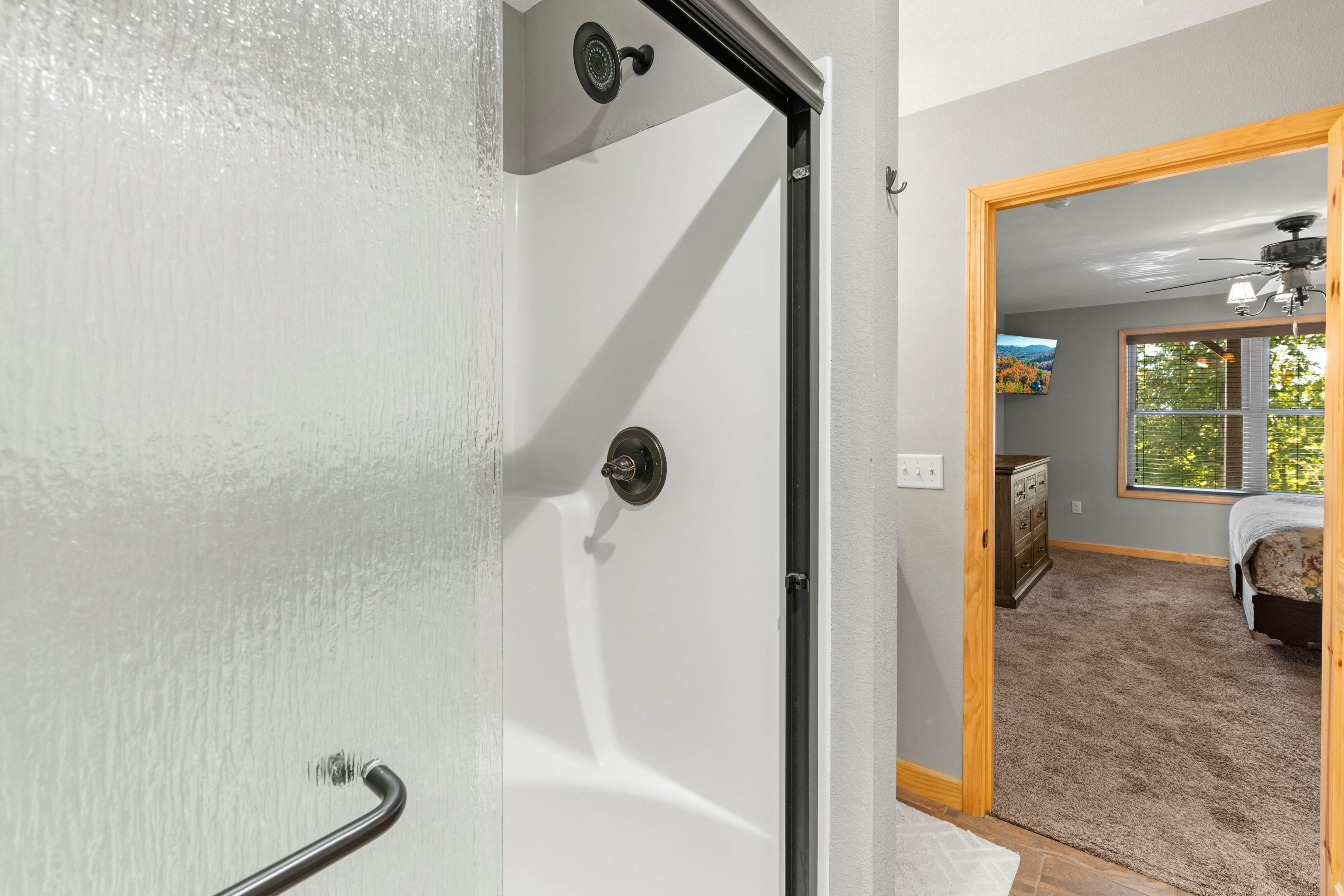 Spacious Mtn View Home, Sleeps 10・Hot tub・Grill