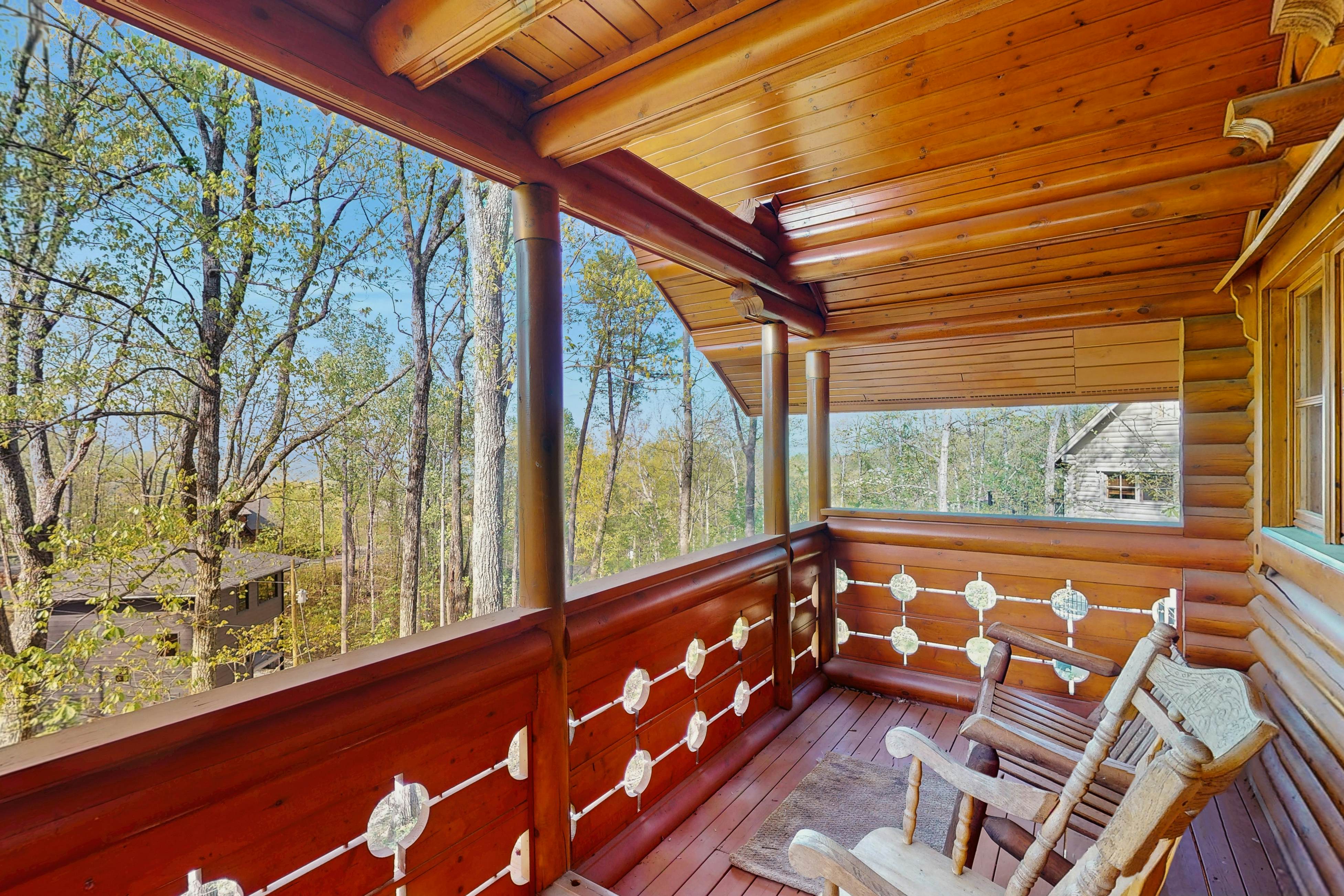 Peaceful Log Cabin, Sleeps 6・Hot tub・Fireplace