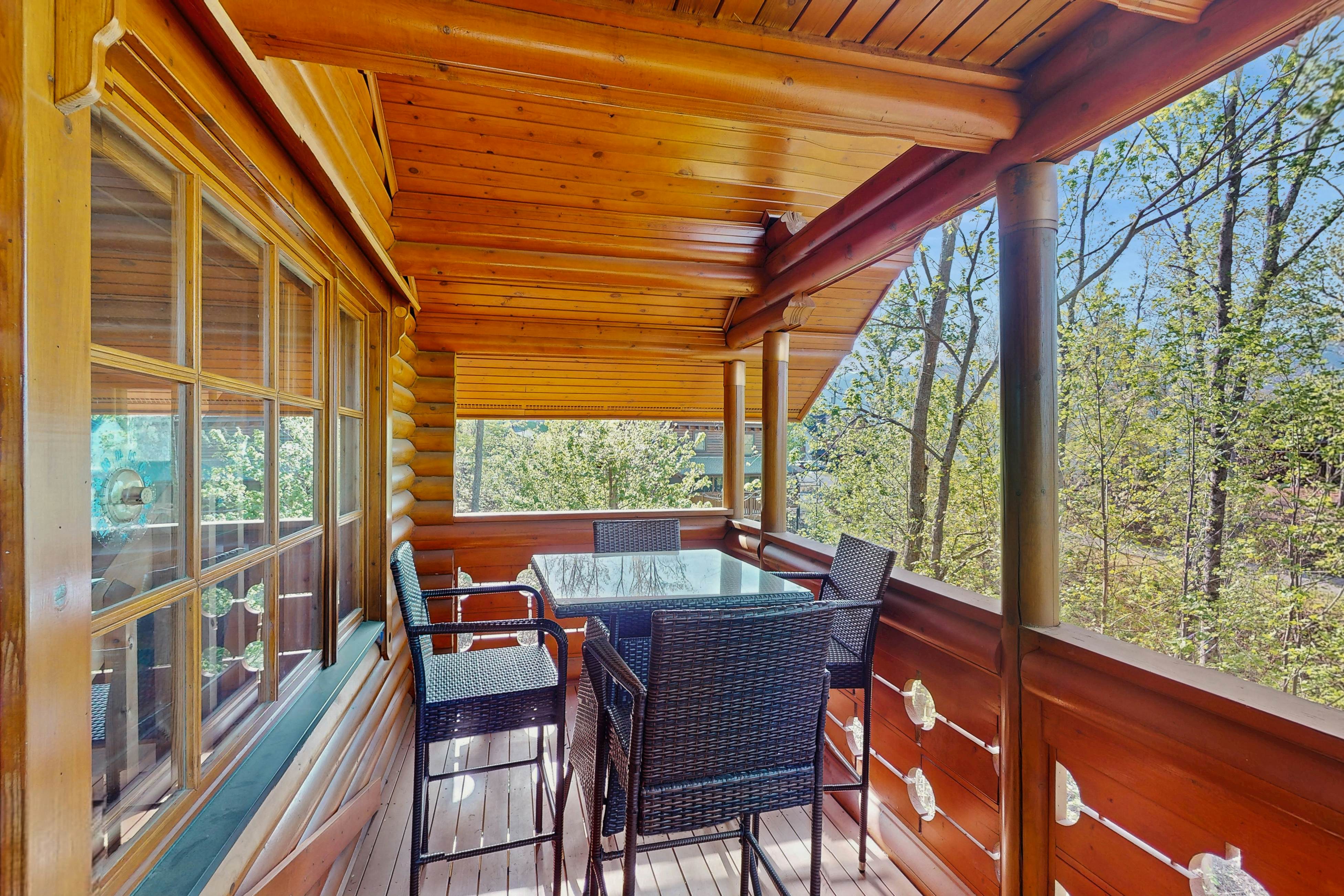 Peaceful Log Cabin, Sleeps 6・Hot tub・Fireplace