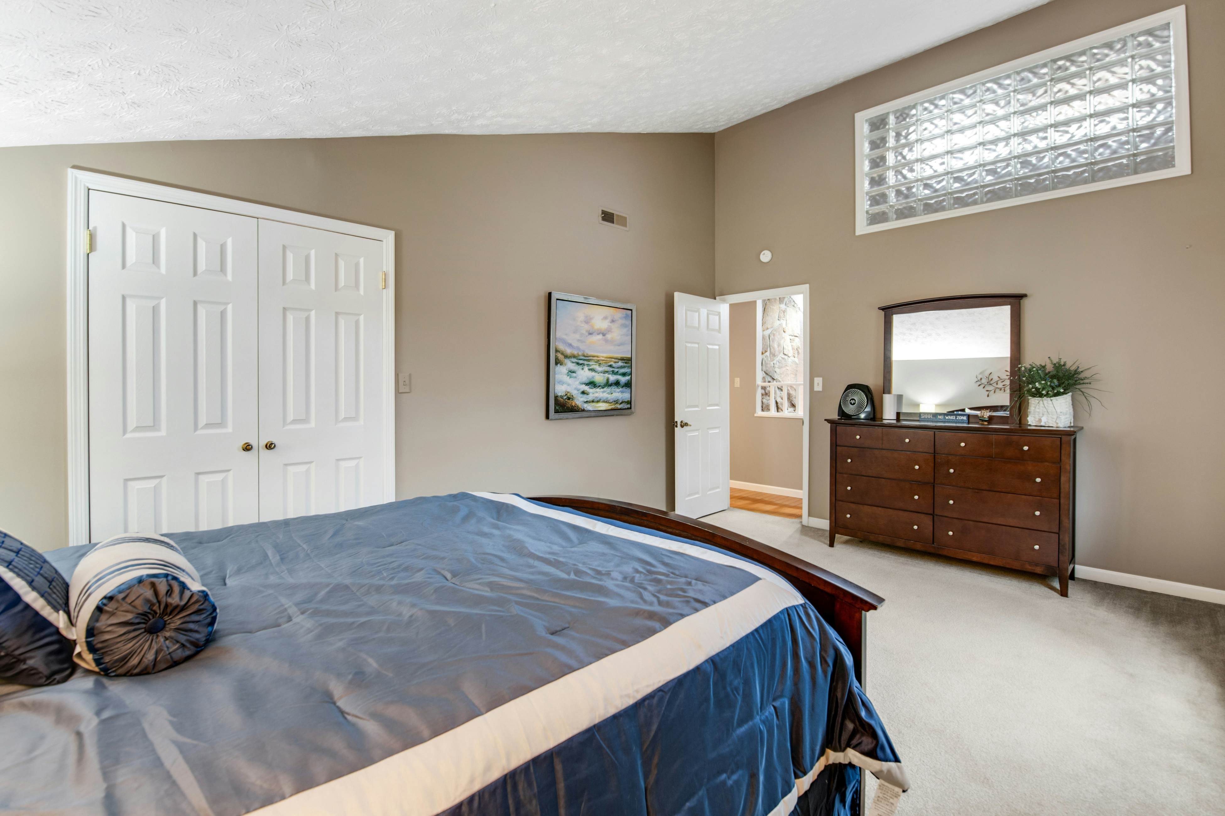 Lakefront Home・Dock・Covered Deck ・Fire Pit・Dogs OK