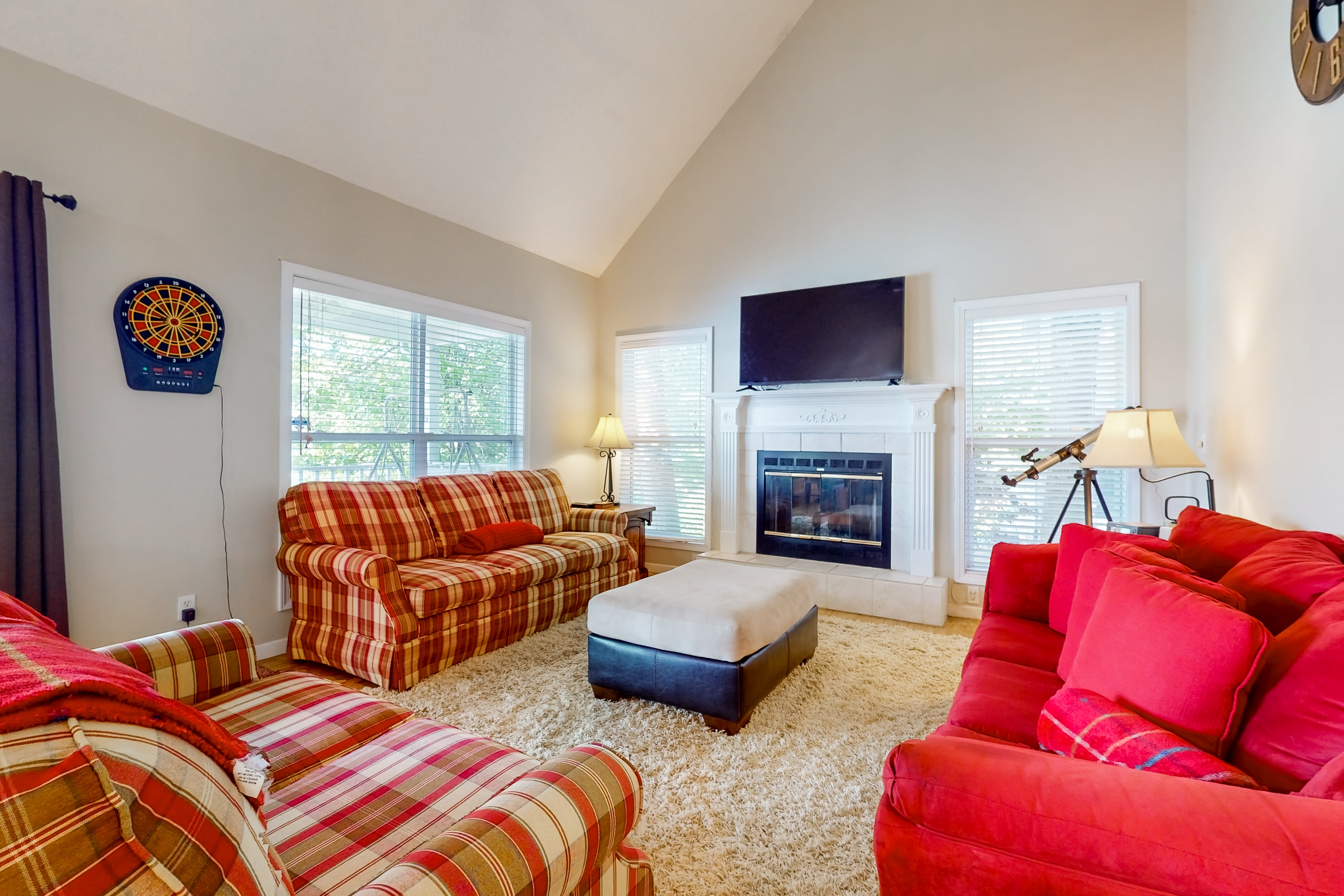 Lake Front Home, Sleeps 12・Games・Fire Pit・Dock