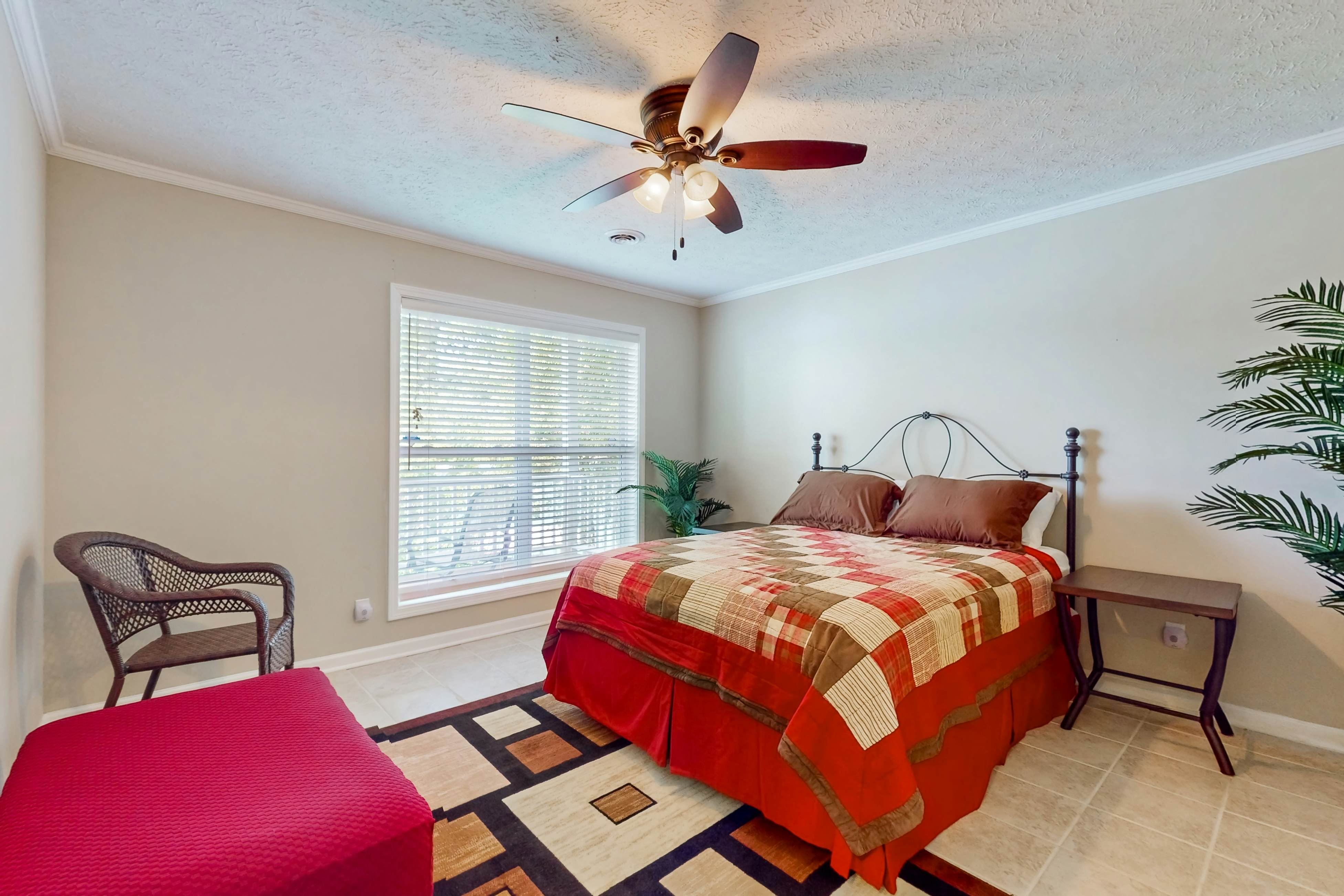 Lake front home with games, fire pit, gas grill and dock