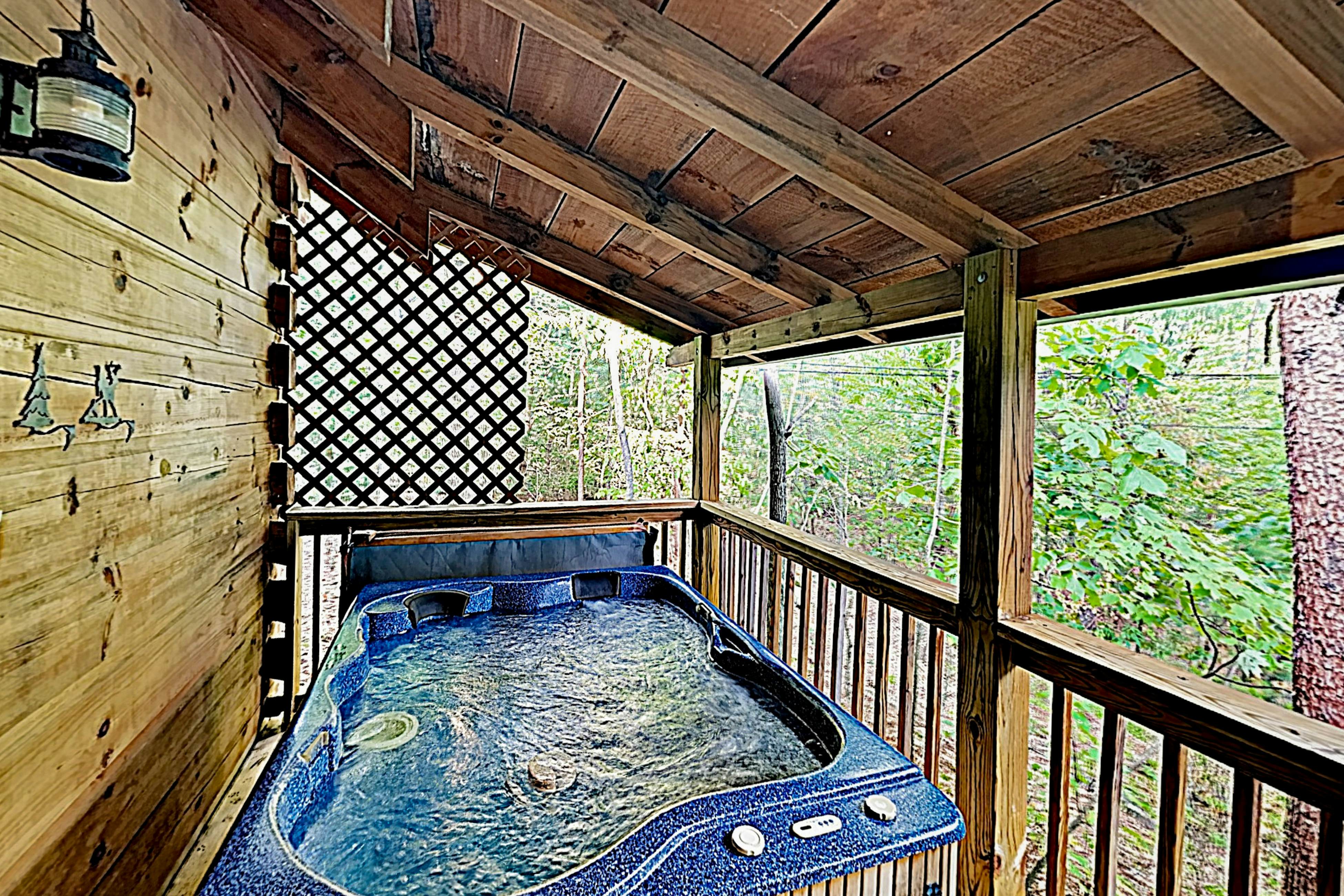 Smoky Mountain retreat with deck, hot tub, pool table, & free attraction tickets