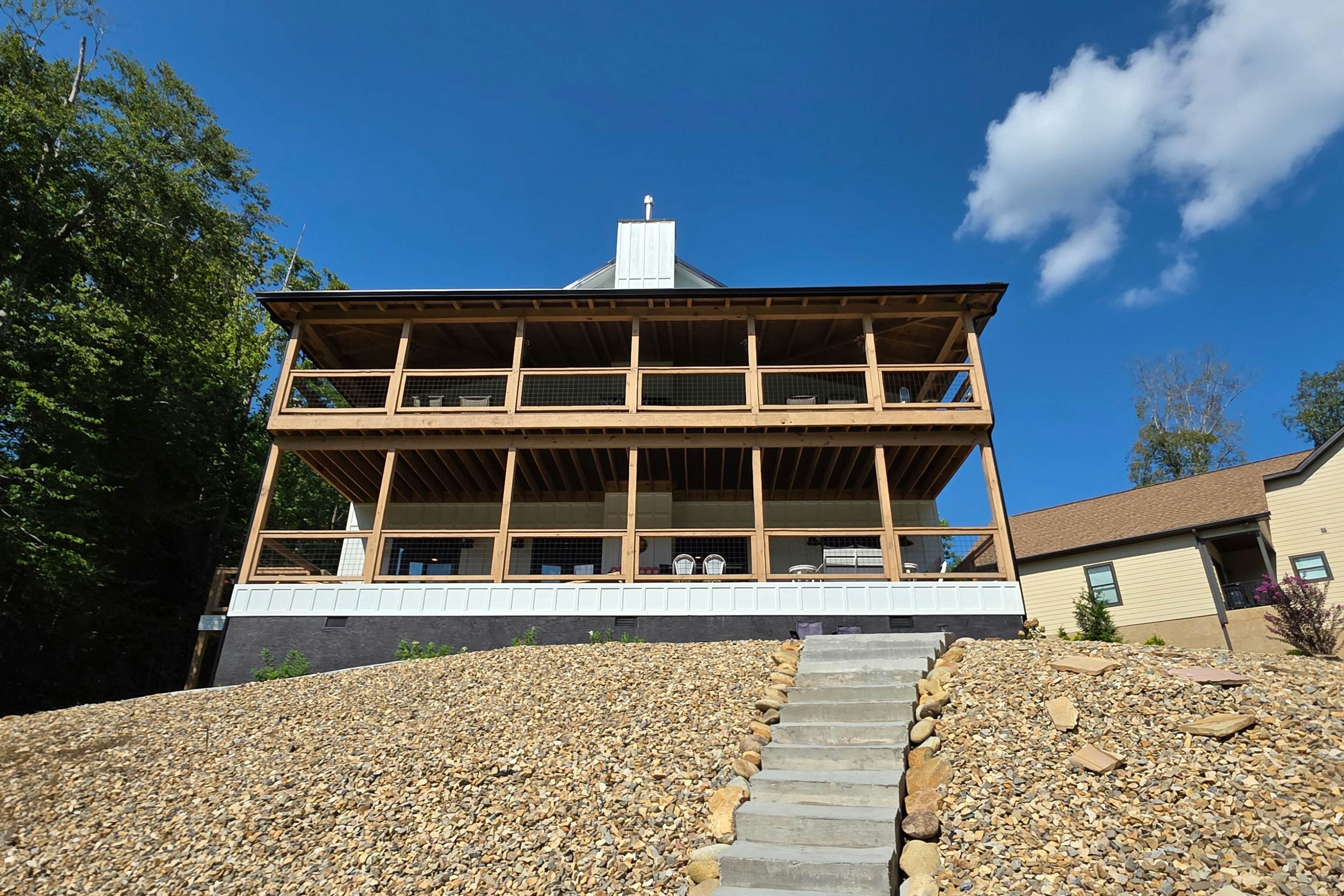 Beautiful Lake Front Retreat, Sleeps 4・Dock・Games