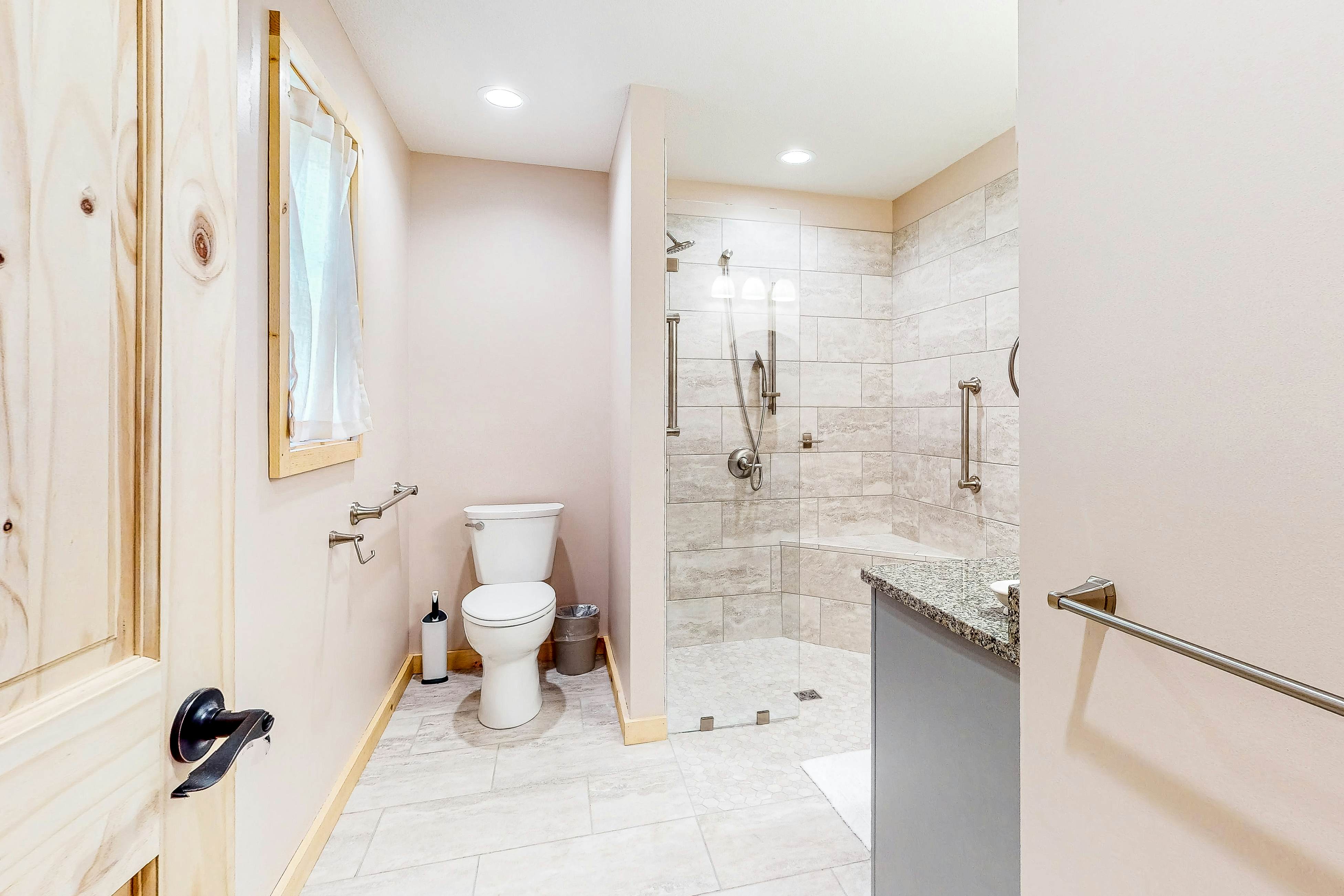 Hillside Cabin w/ Free Attraction TIckets, Private Hot Tub, & Stunning Views