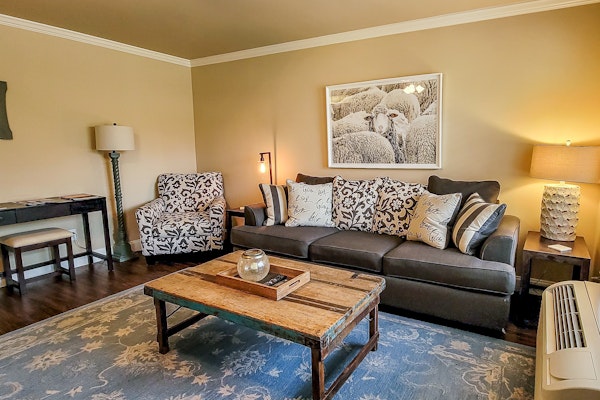 Lovely Studio N Riverfront Community, Sleeps 2