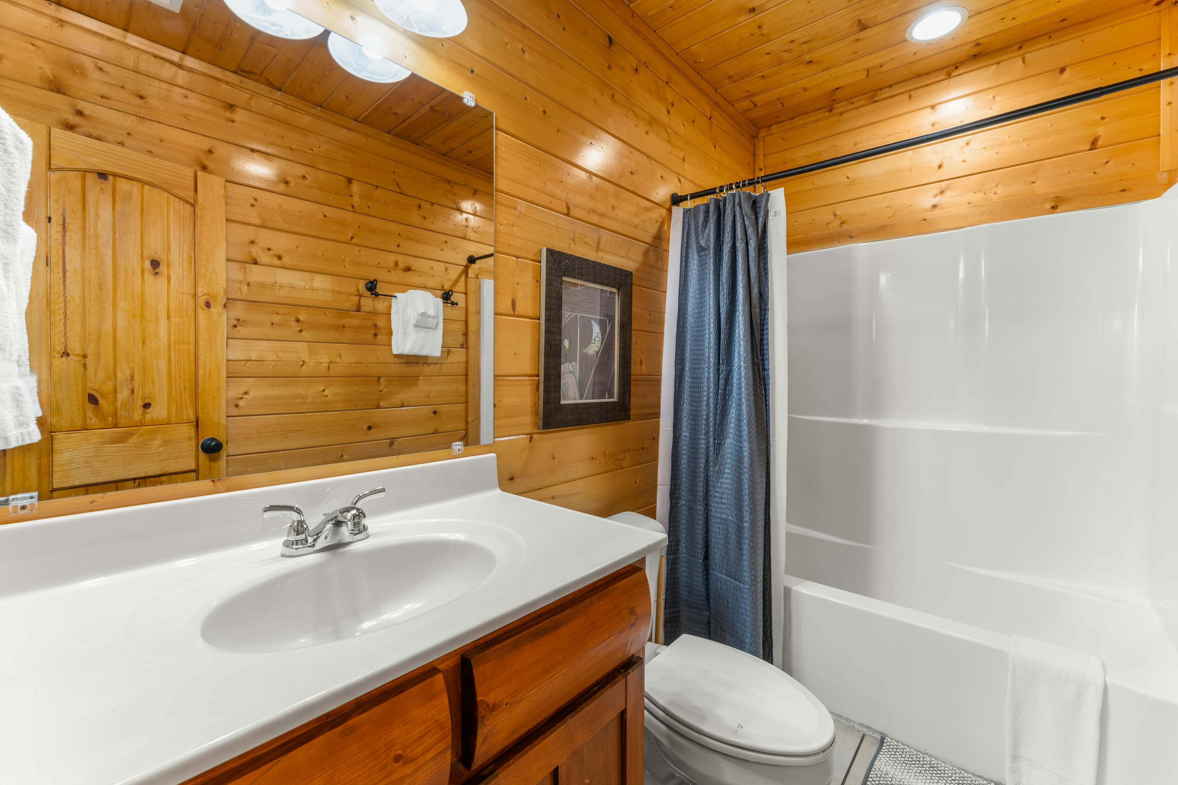 Amazing Cabin, Sleeps 58・Hot Tub・Billiards・Theater