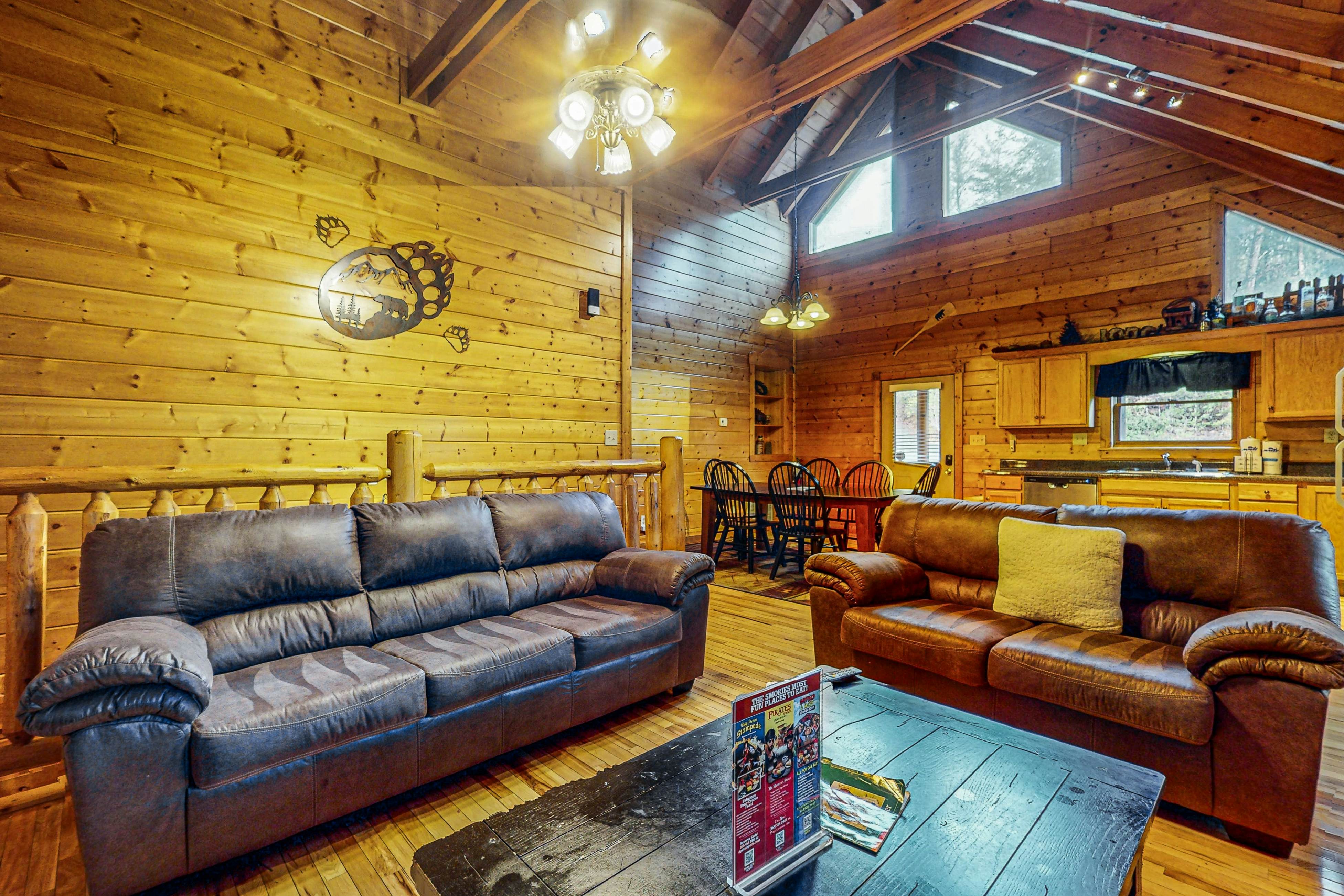 Charming Cabin wi/ Hot Tub, Pool Table, and Theater + Free Attraction Tickets